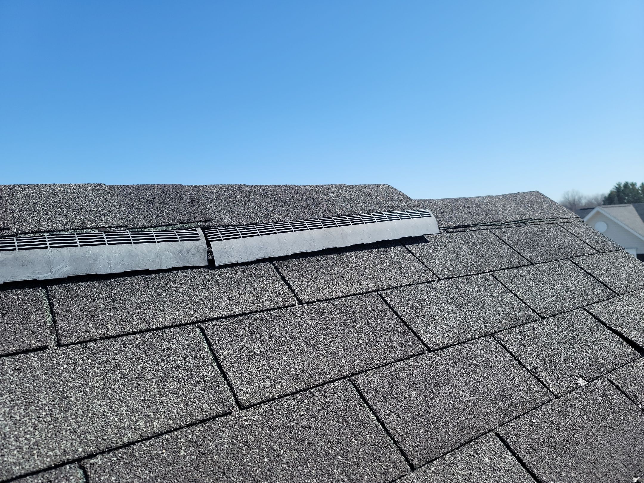 ATLAS PINNACLE COLOR: BLACK SHADOW DRIP EDGE: WHITE by Eagle Eye Roofing