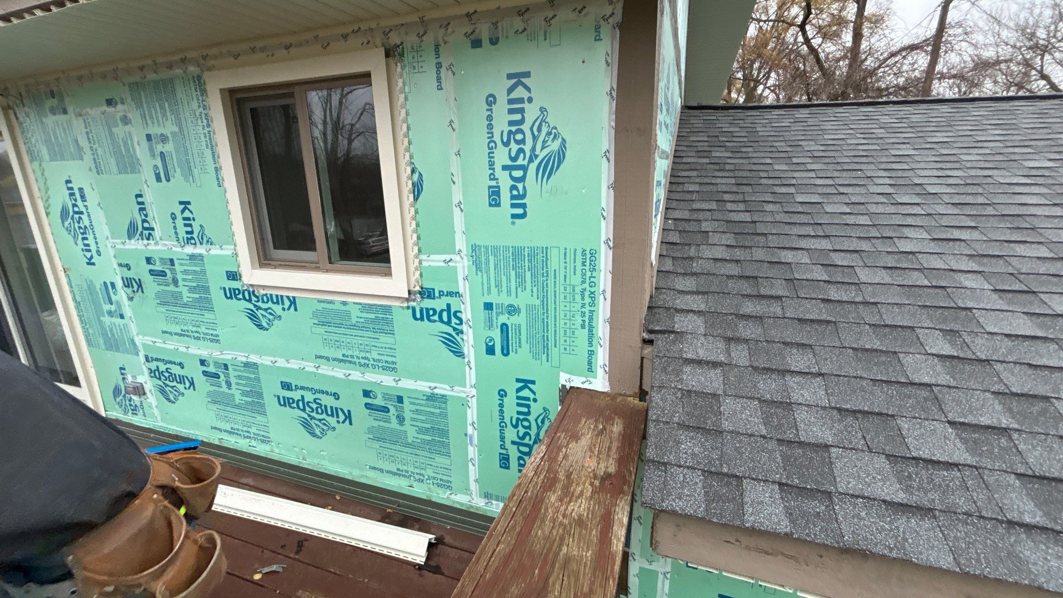 Siding Replacement using Alside Charter Oak D4.5" by 180 Contractors