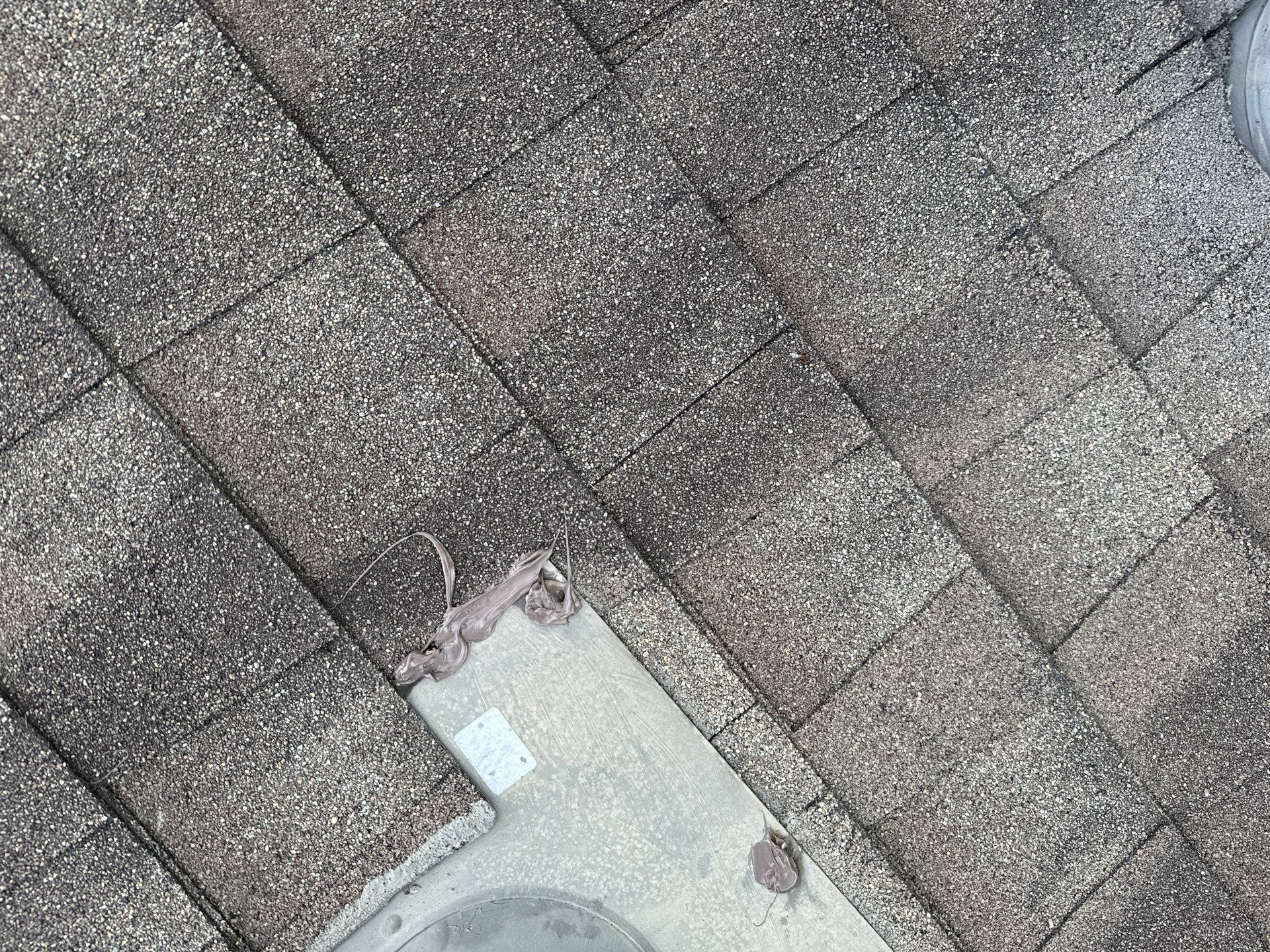Residential Roofing Installation using Owen's Corning Duration (Lifetime) Shingles by Roof Repair Company