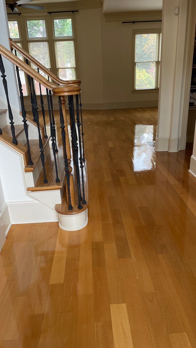 Beautiful Eucalyptus maintenance coat by Footprints Floors of East Atlanta