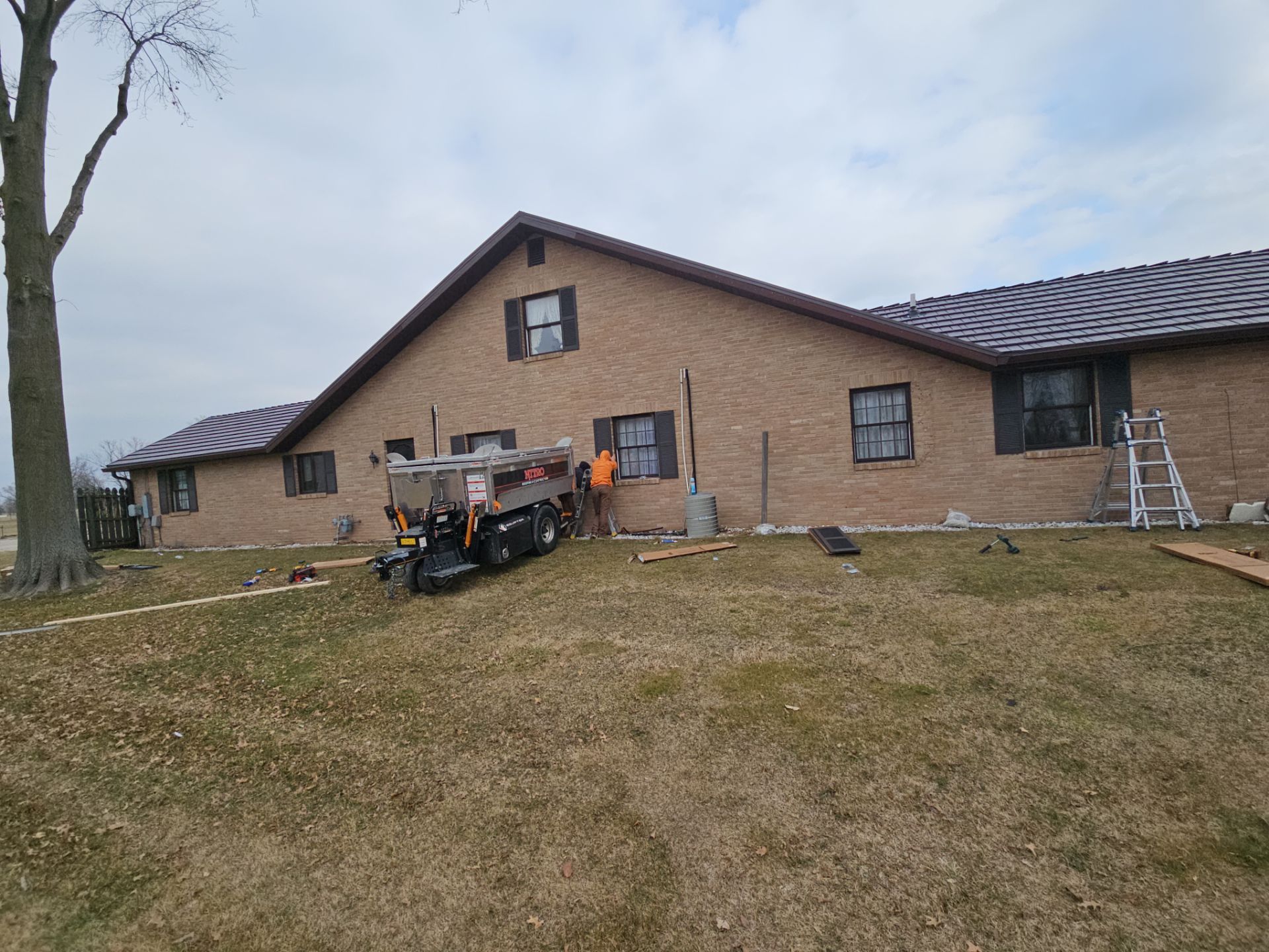 Residential Roofing Installation using Great American Shake - Mustang Brown by Nitro Roofing and Construction