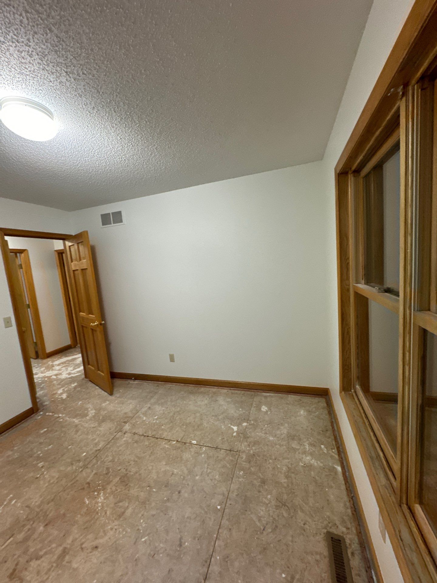 Tour the entire process of painting an interior by The Hillcrest Company 