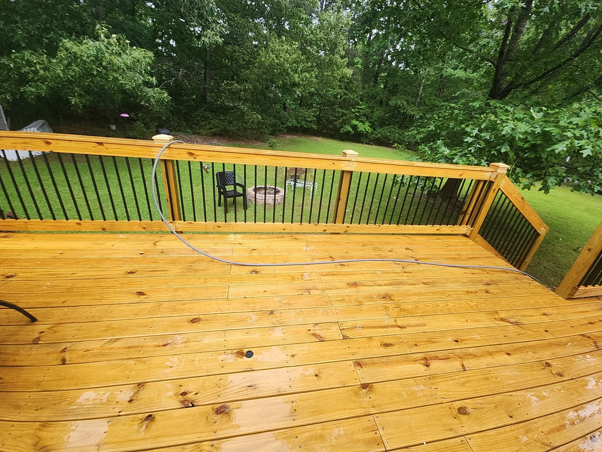 Wood Deck using Wood Sealant by DuraSeal