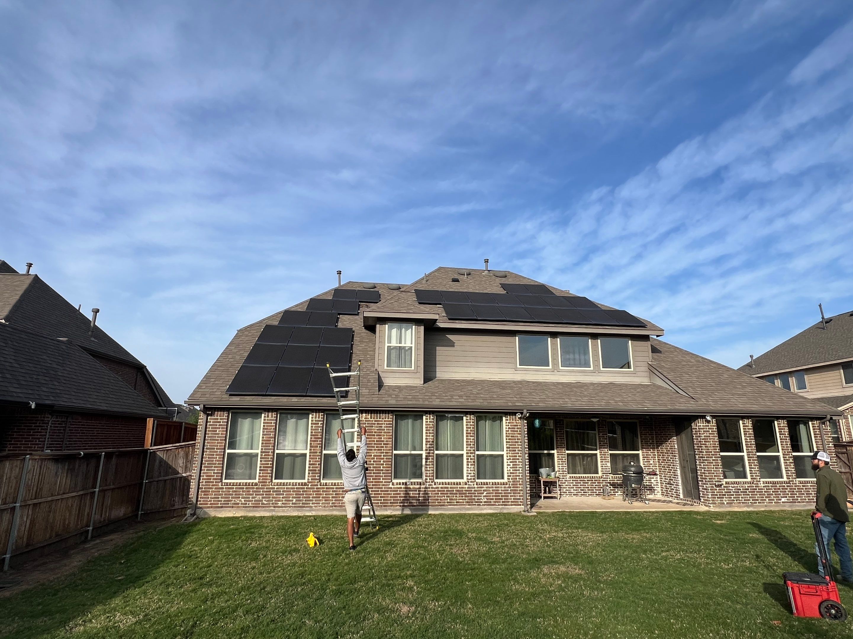D&R Trophy Club, Tx using Solar Panels by Sunaura Solar