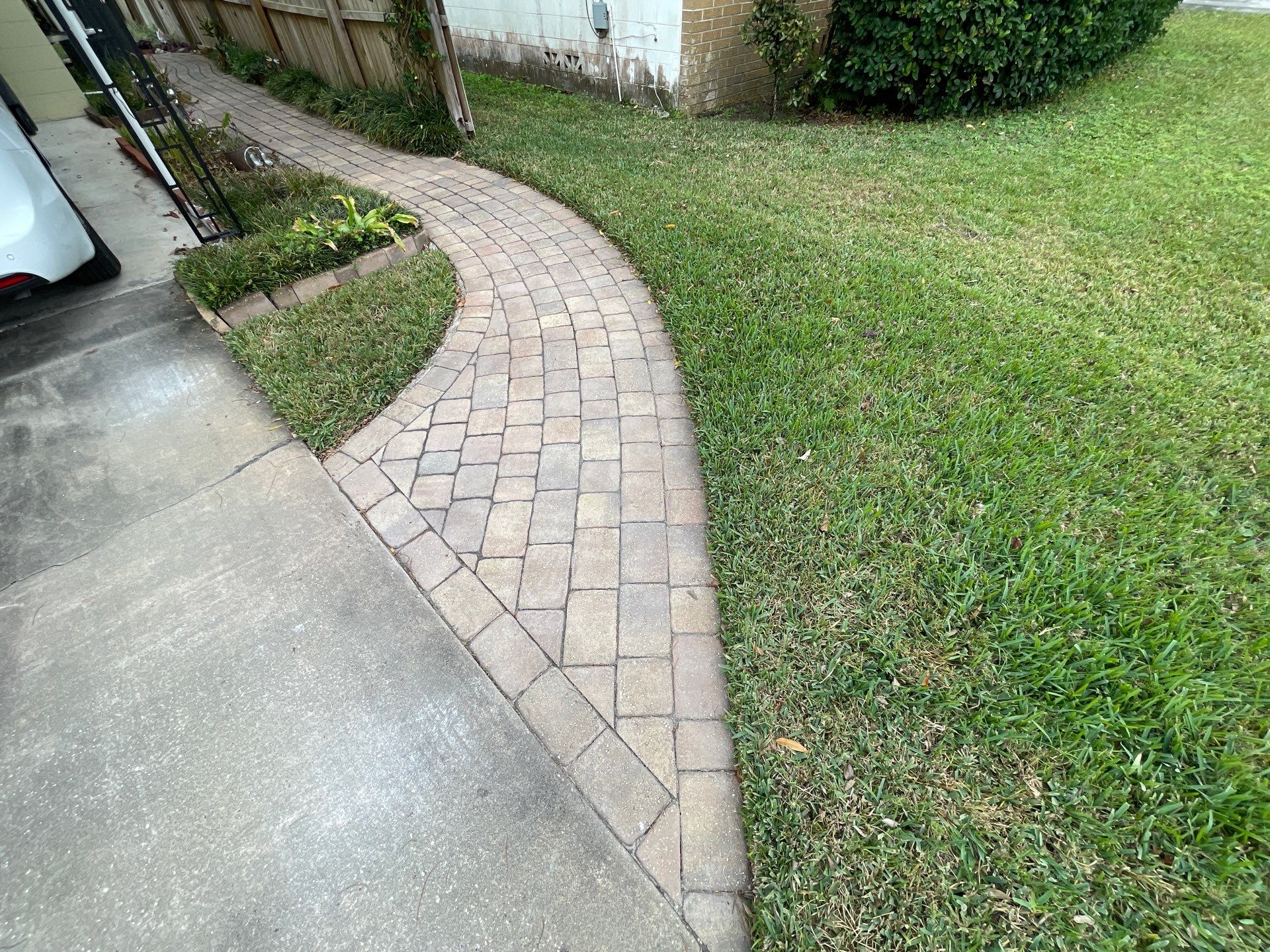 Paver Driveway using Concrete Sealant by DuraSeal