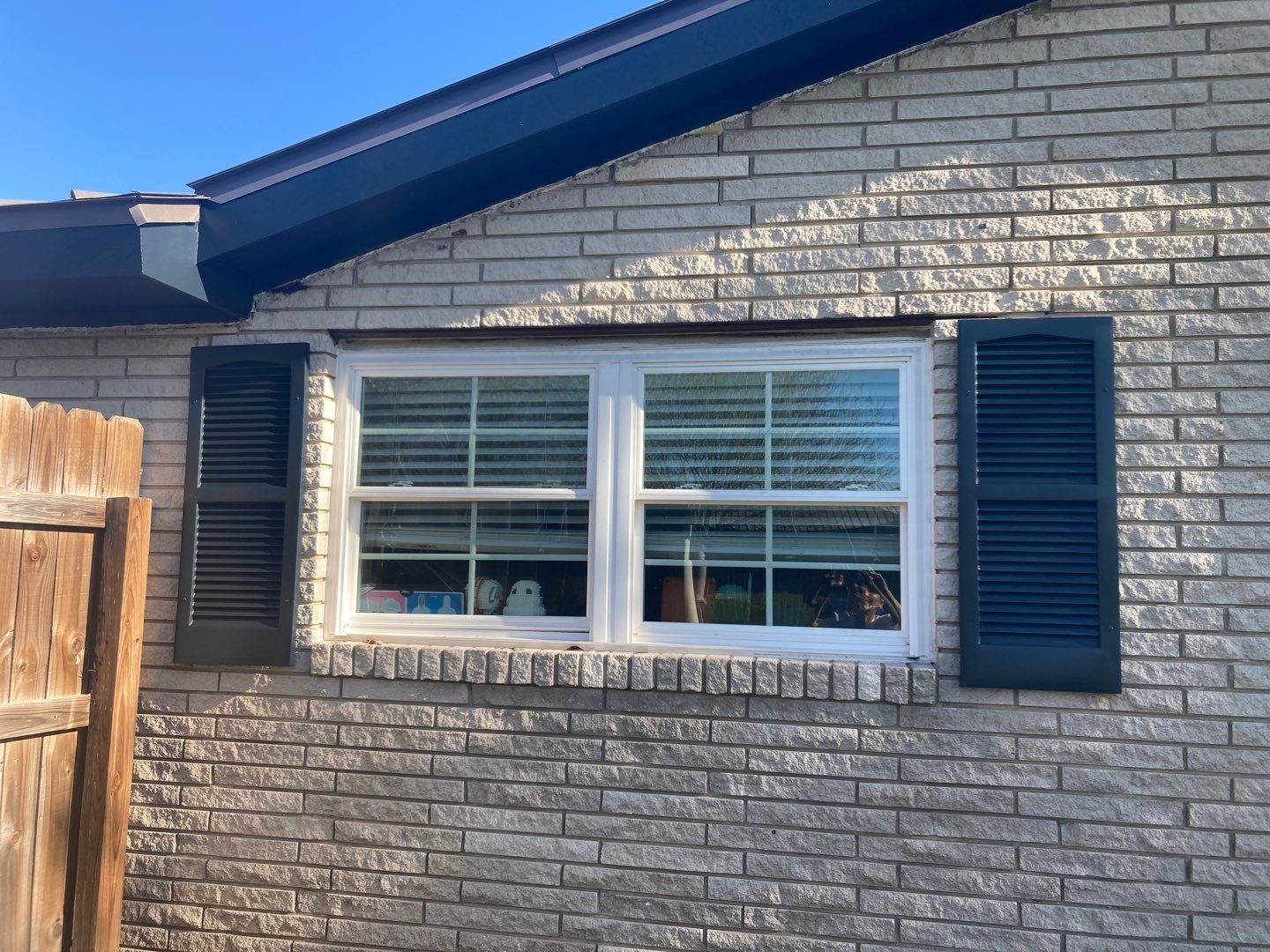 Beeville Backporch sittin' by Bayfront Roofing and Construction