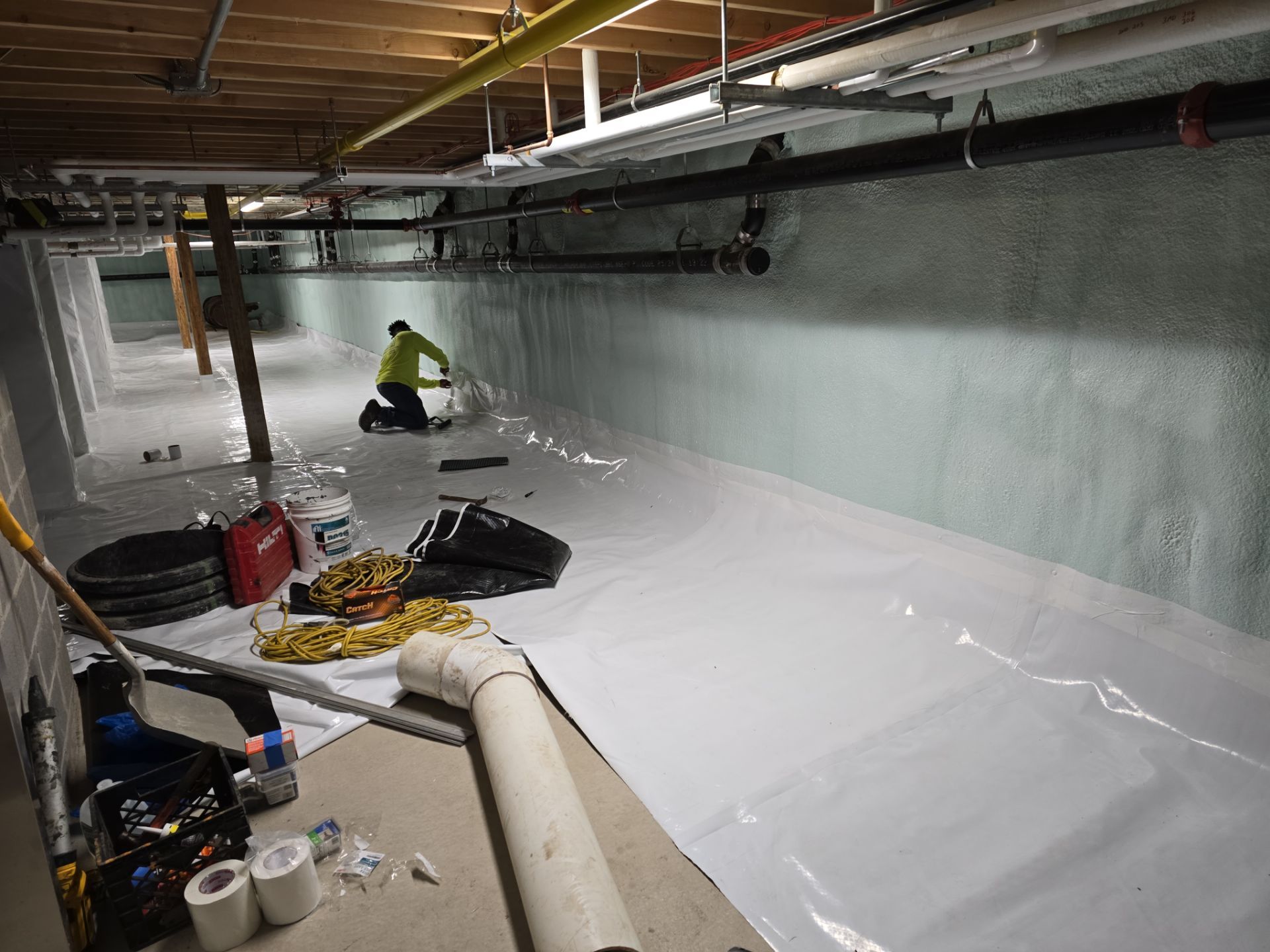 Crawl Space Encapsulation using Closed Cell Spray Foam by NYS Foam & Energy