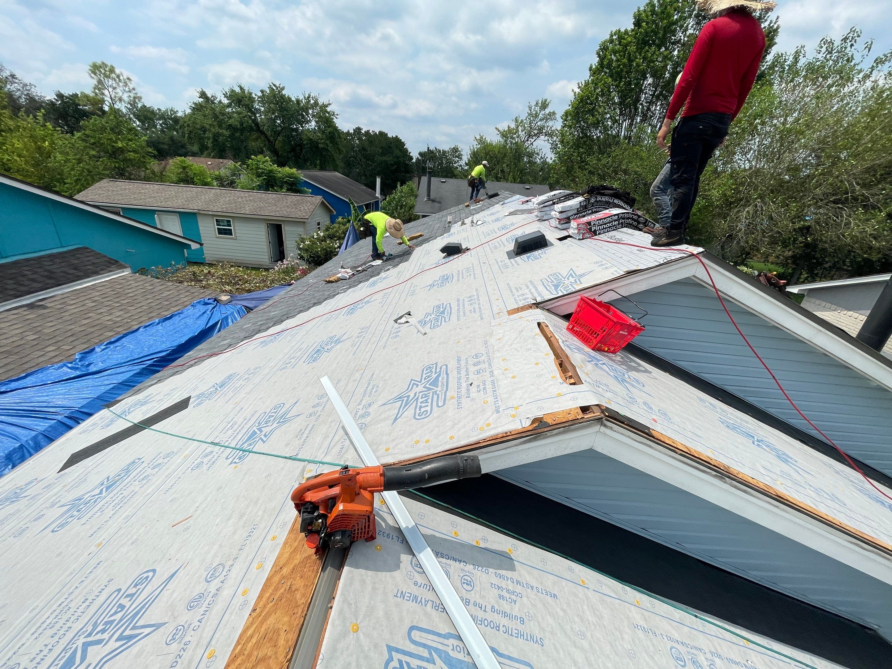 Roof Remplacement using Atlas Pinnacle® Pristine Pewter by CAP Roofing and Construction LLC