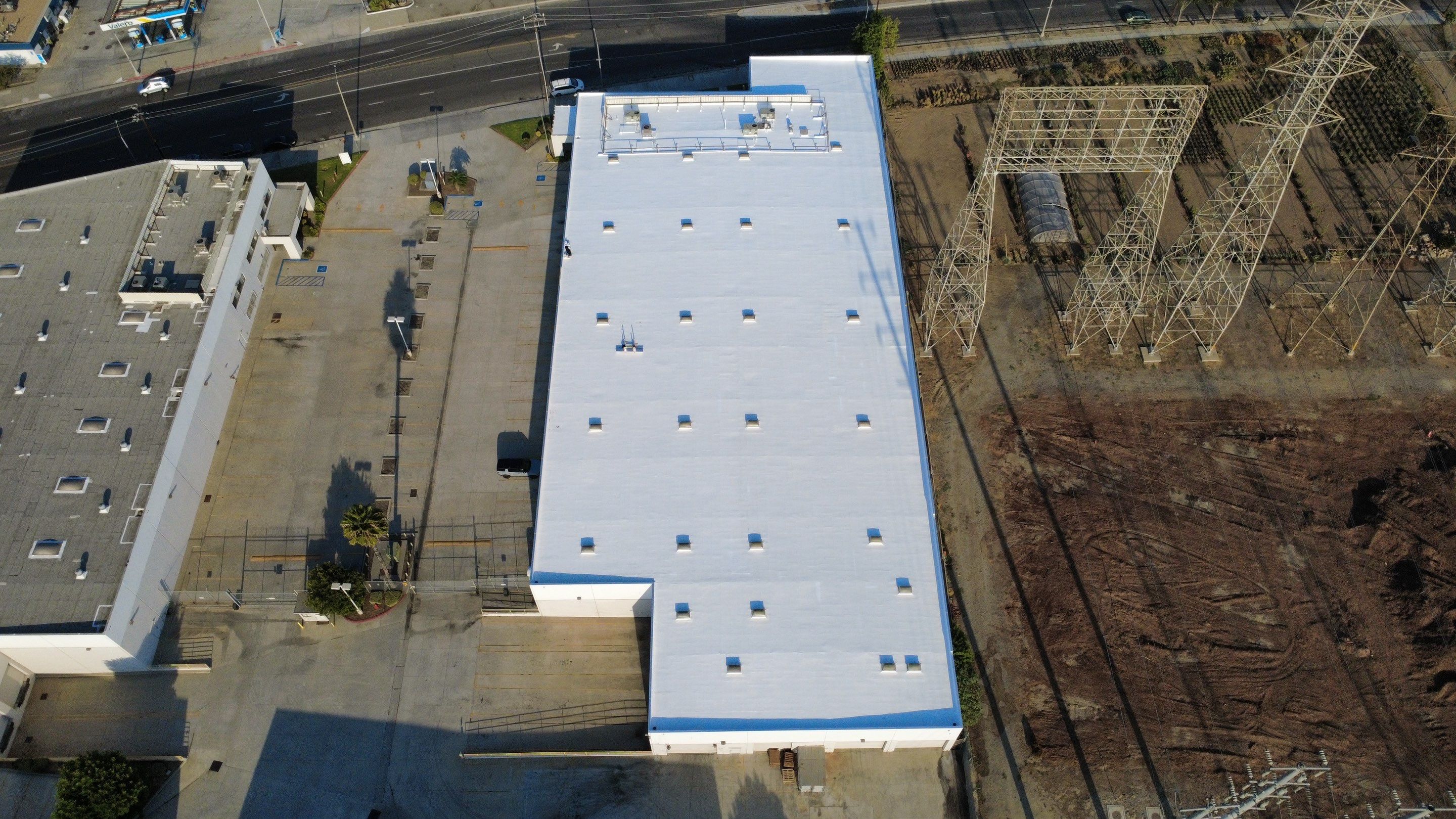 40,000 sqft Warehouse in Long Beach by Hull Brothers Roofing