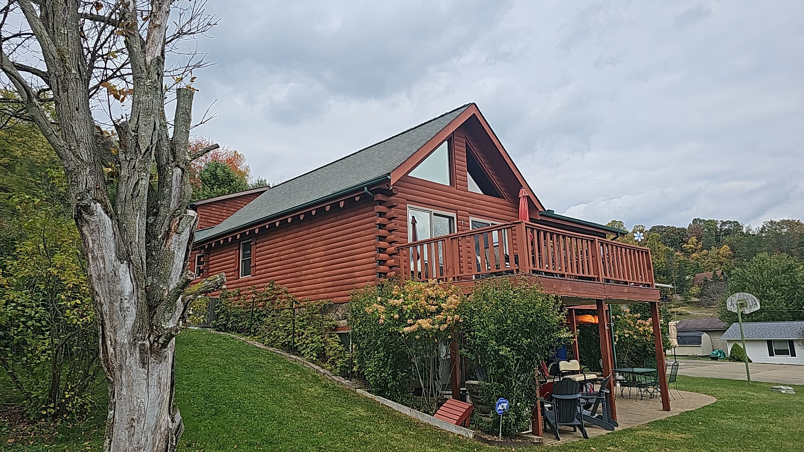 Alpha Rib, Color: Ivy Green by Eagle Eye Roofing