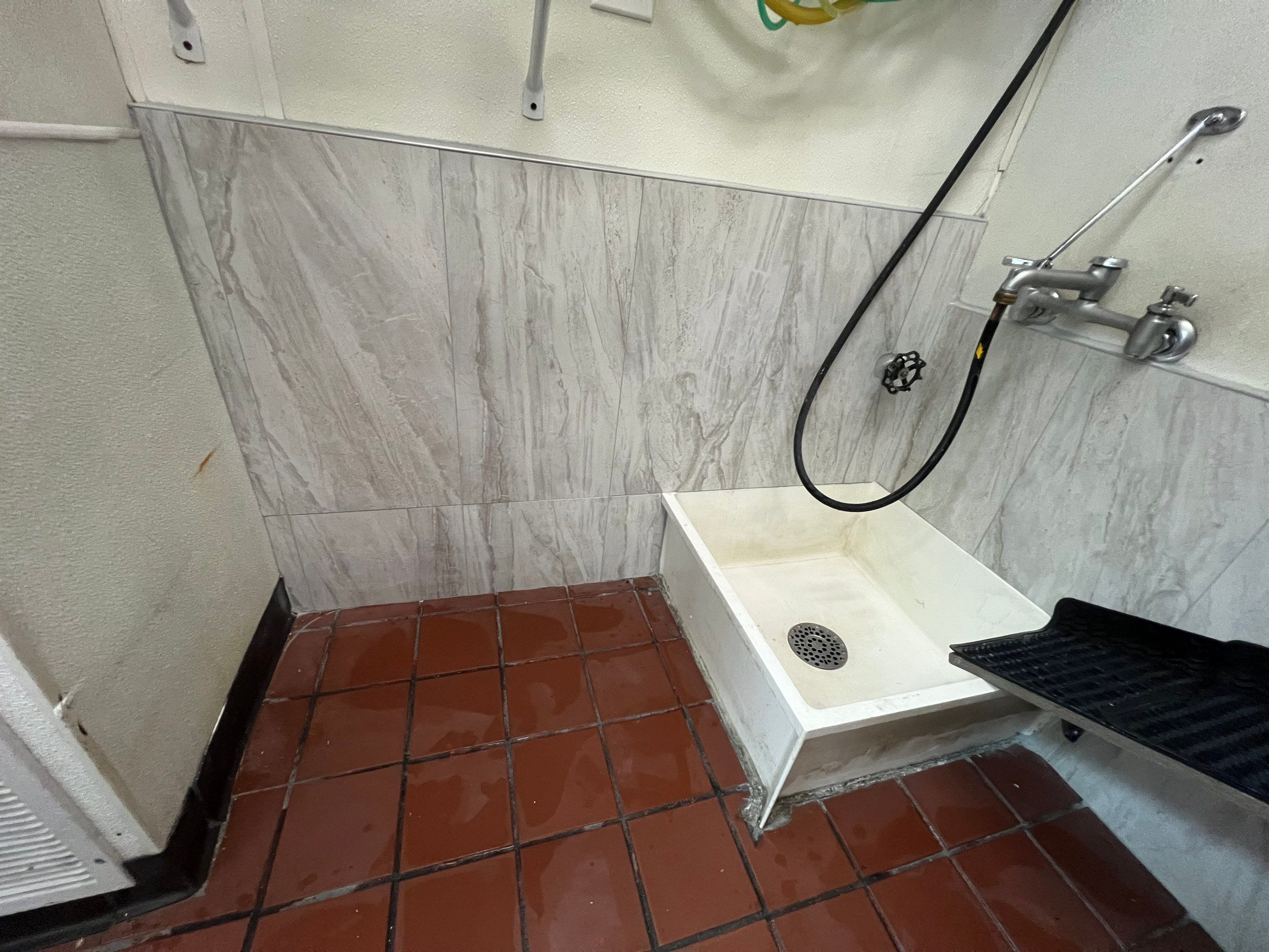 Tile work by Handyman State LLC