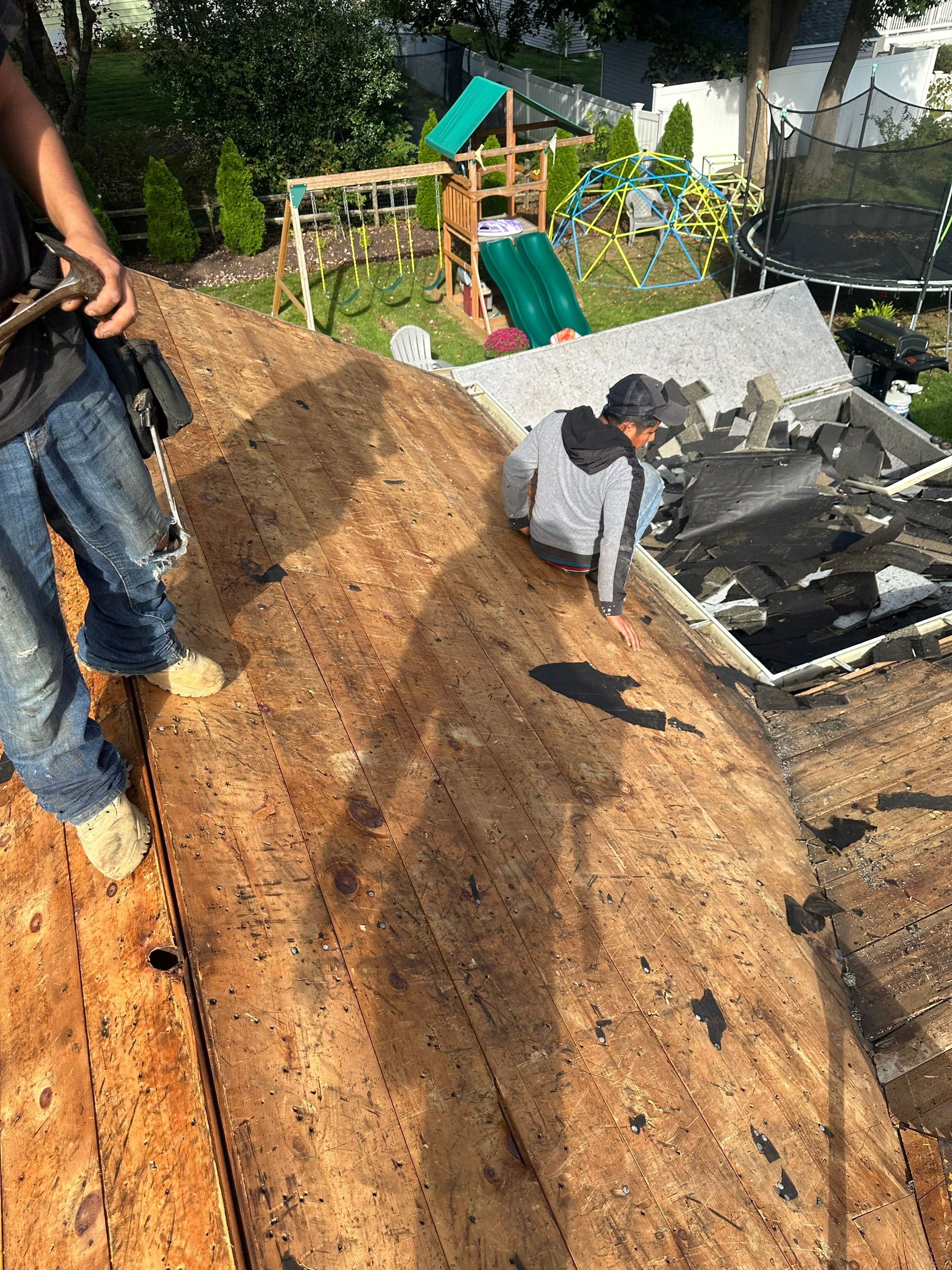 Residential Roofing Installation using Owens Corning TruDefinition Duration AR - Onyx Black & New Siding Install using Certainteed Sterling gray by A Plus Exterior