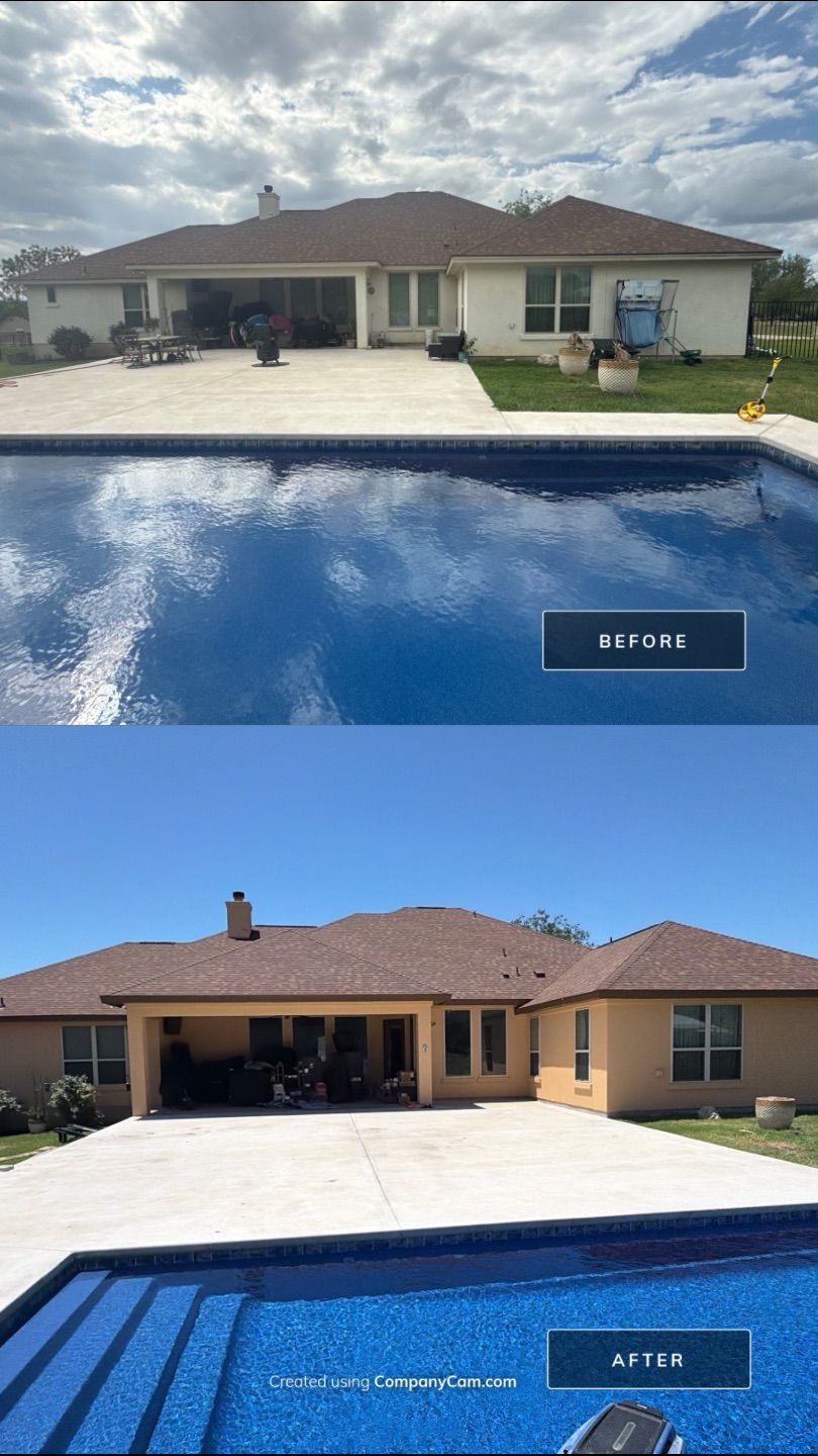 Before and after photo of exterior stucco and porch ceiling painting on a home in Liberty Hill, TX