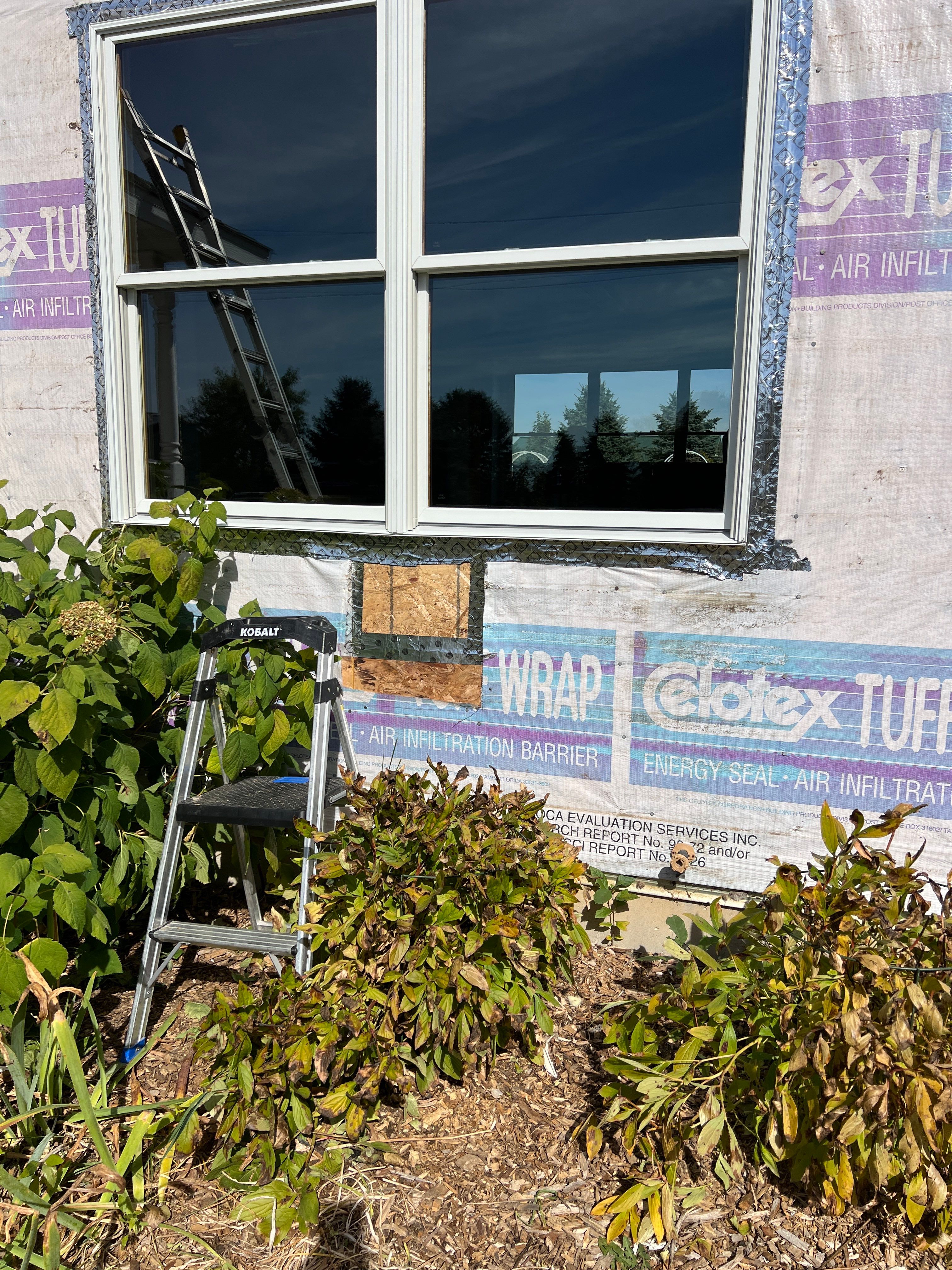 Replacement windows by United Windows and Siding LLC