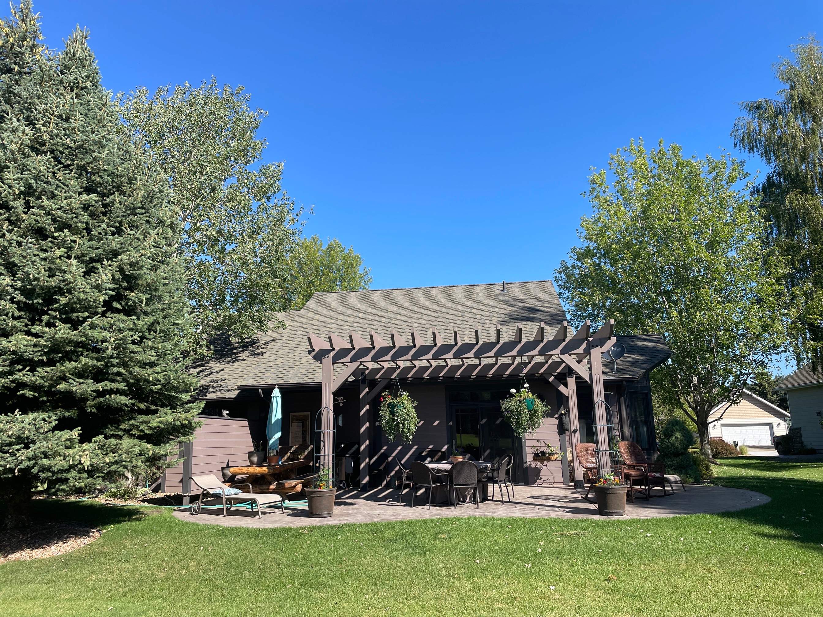 GAF Grand Sequoia - Autumn Brown Blend  by Montana Roofing Solutions