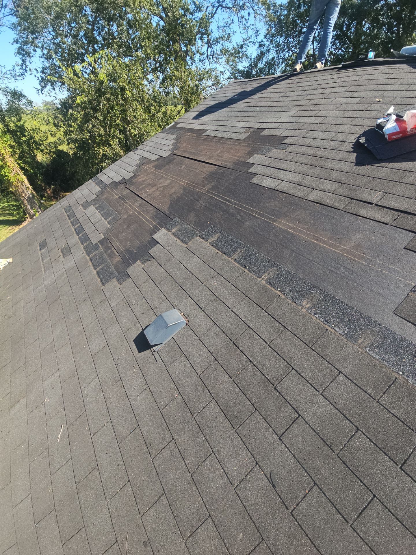Hail Damage using Owen's Corning Duration (Lifetime) Shingles by Roof Repair Company