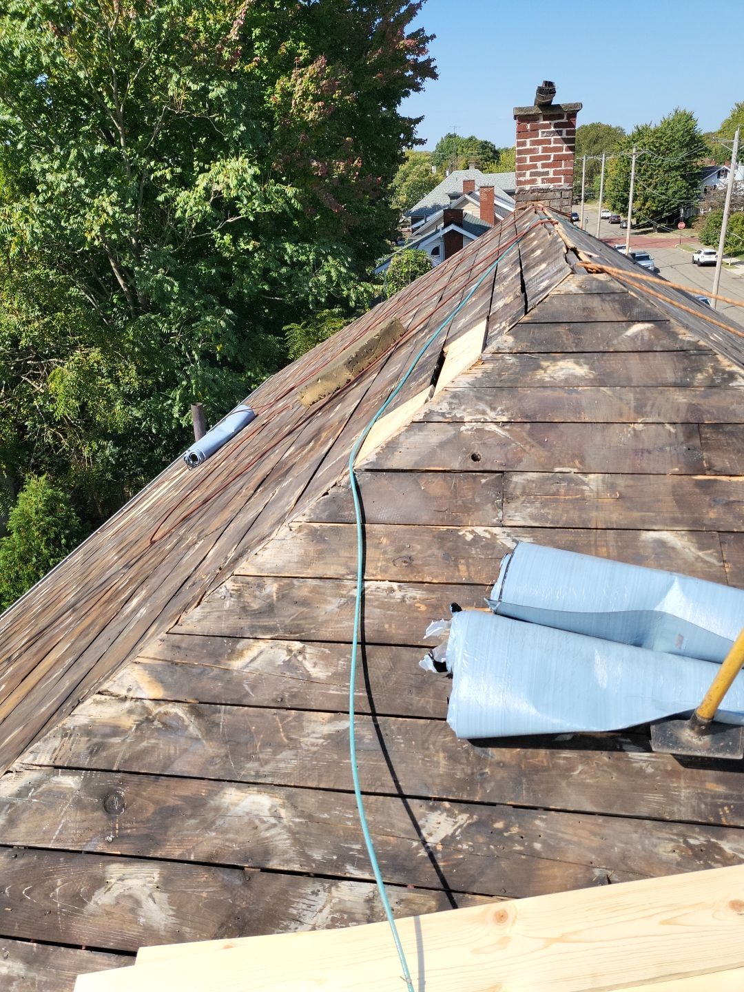 ATLAS PINNACLE COLOR: MORNING HARVEST DRIP EDGE: MUSKET BROWN by Eagle Eye Roofing