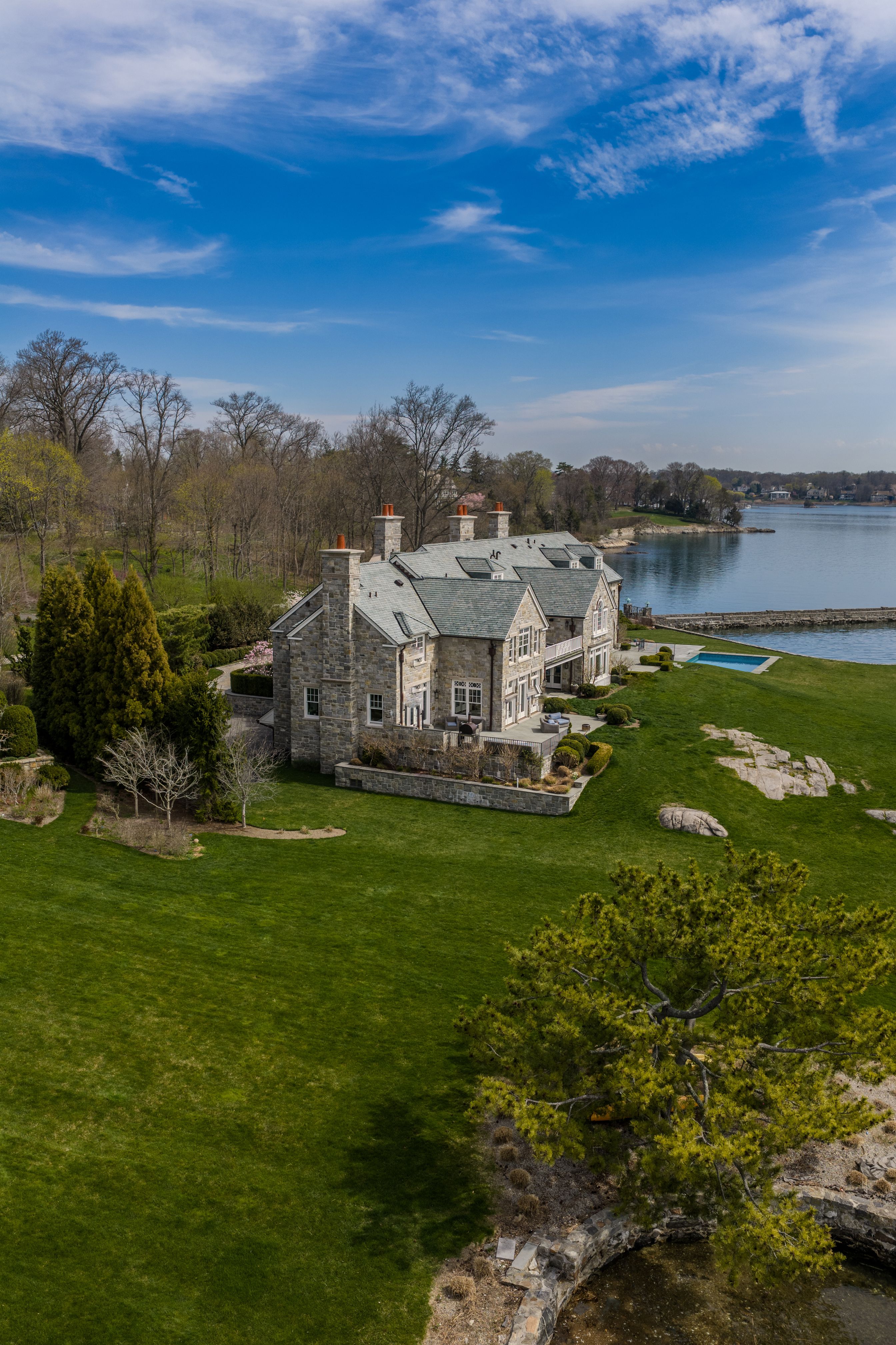 Greenwich - Indian Field Road - Private Residence  by Rinaldi Brothers