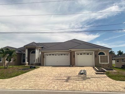 Residential Roofing Installation using Tuff Rib