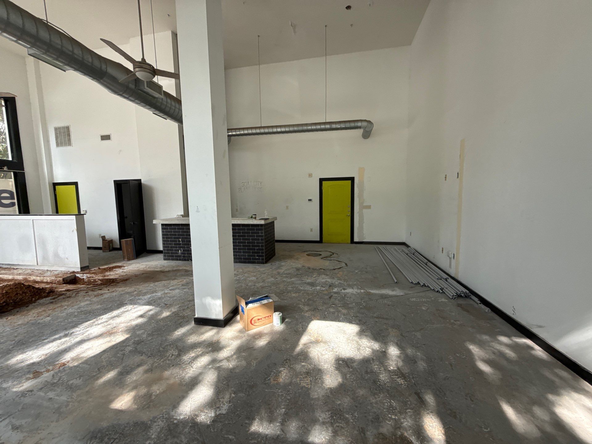 Commercial Retail Build Out for Verizon Mobile in Atlanta by Mark Allan Contracting