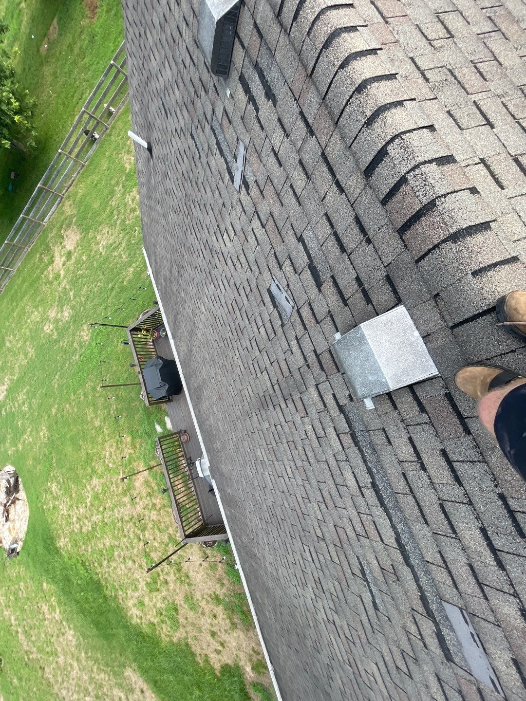 Residential Roofing Installation using Owens Corning Oakridge Roofing System by Undersun Roofing 