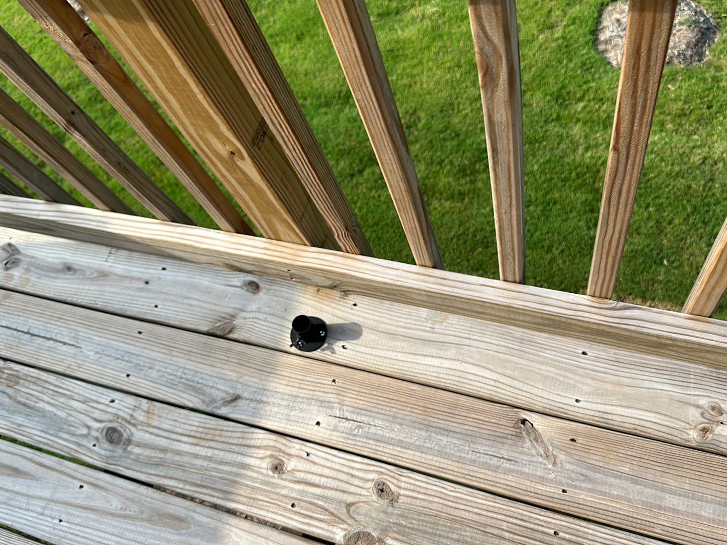 Coated Deck using Wood Sealant by DuraSeal