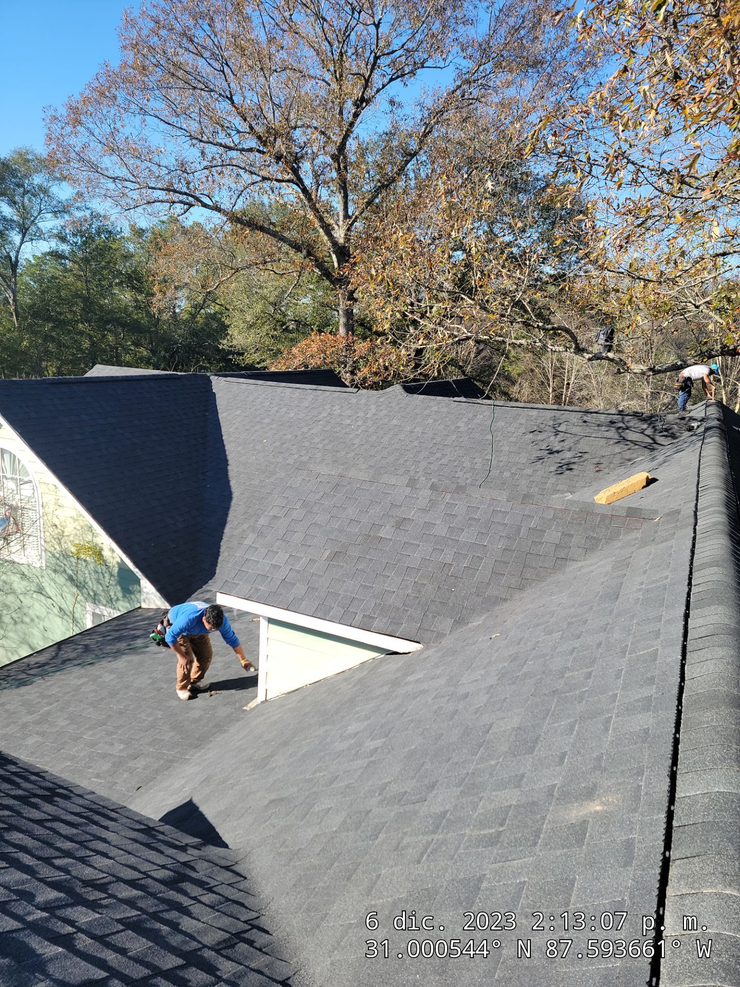 Jaye by IAM Roofing LLC