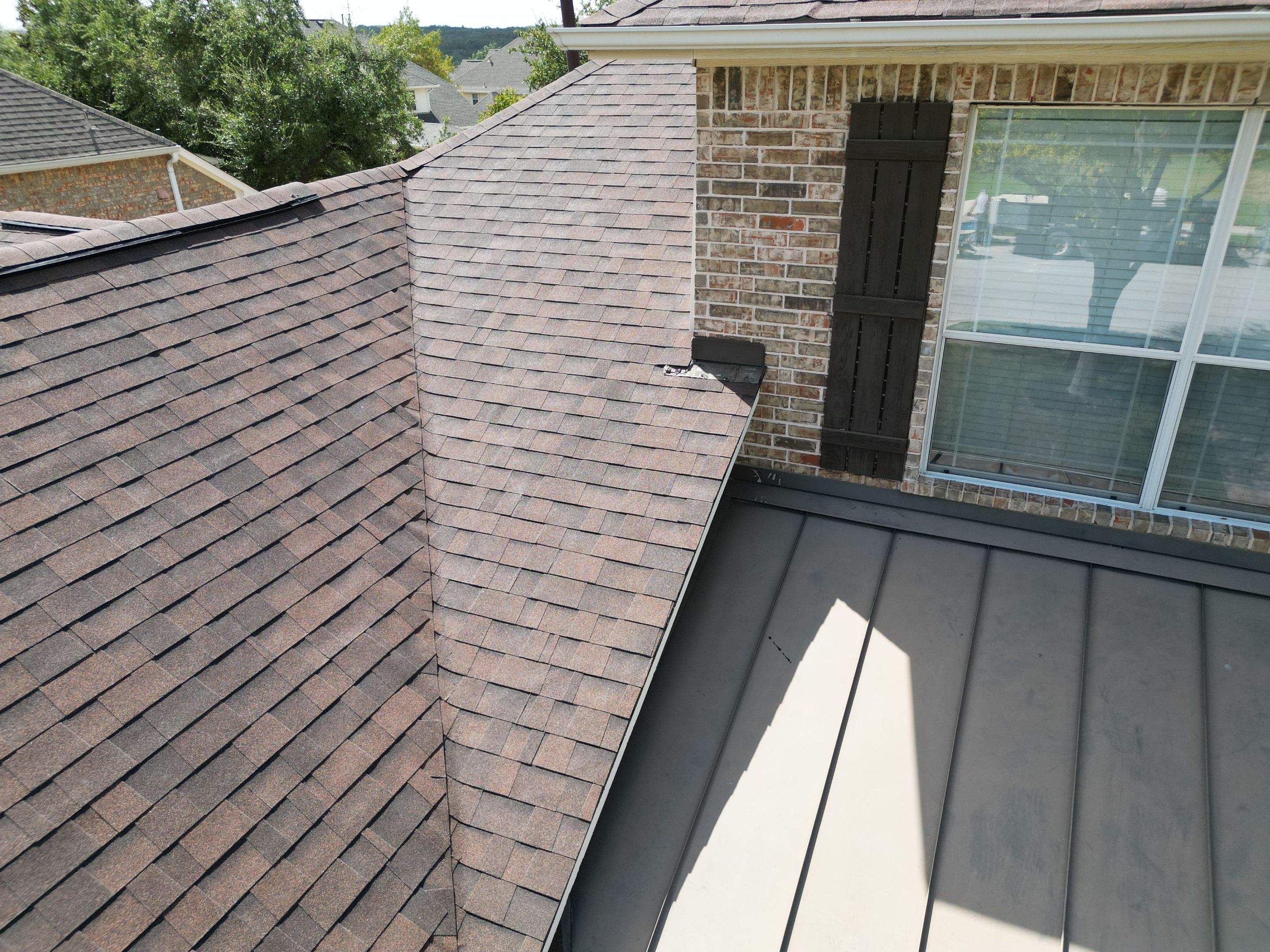 Antique Brown - Malarkey Highlander by RoofsOnly.com