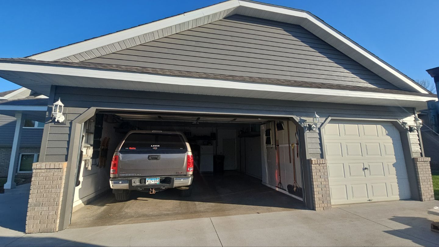 Project in Sartell by CoMitted 365 Roofing & Exteriors 