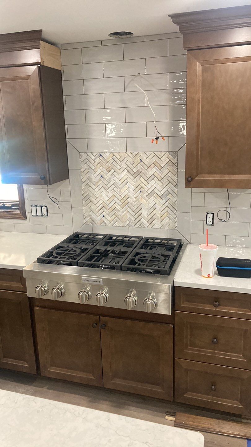 Kitchen Remodel, Interior Renovation by Ivy Lea Construction