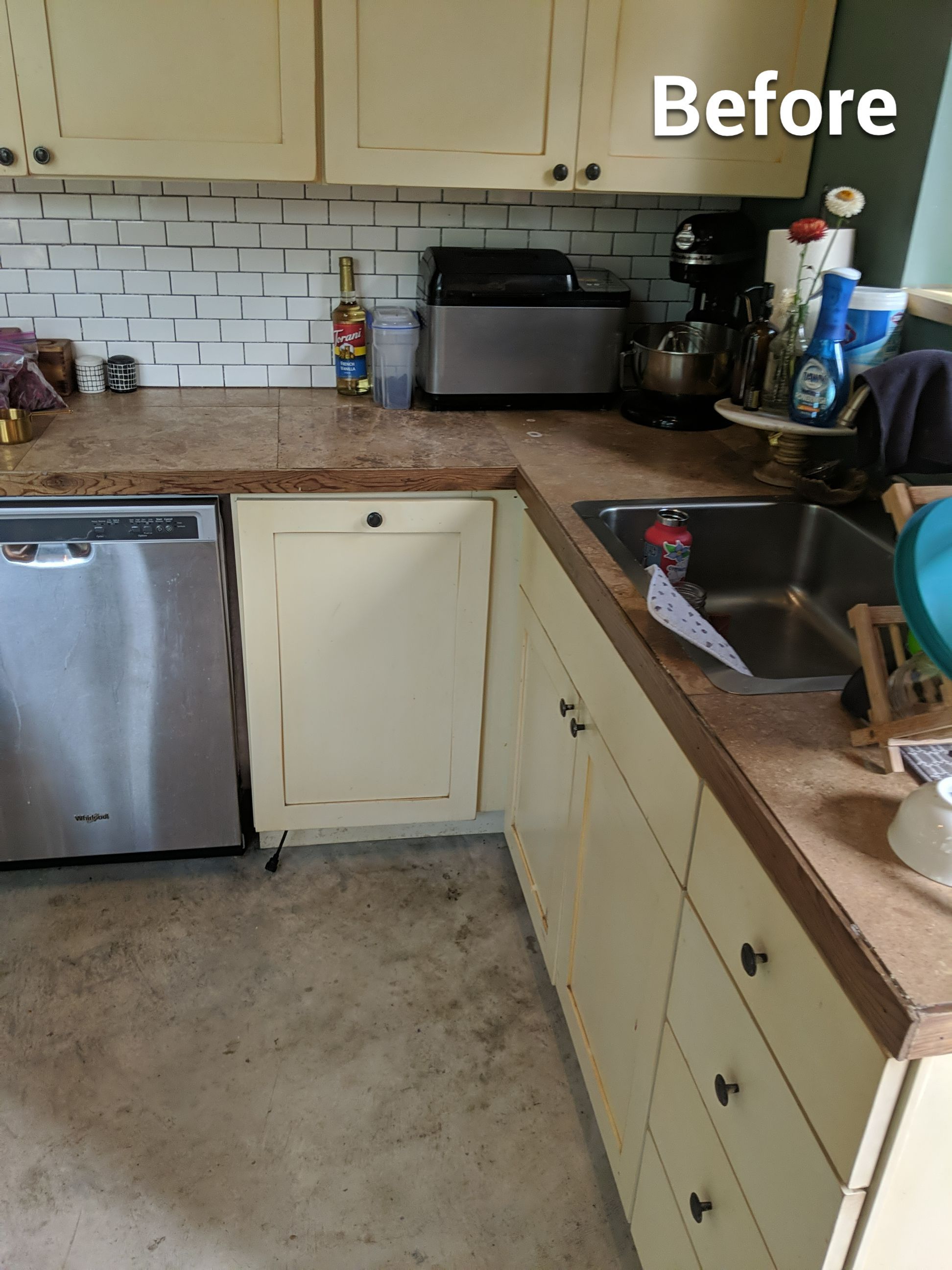 Kitchen Cabinet & Wall Painting by Midnight Sun Painting