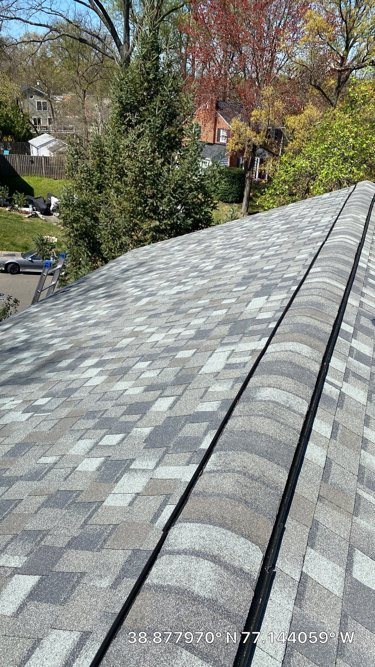 Arlington: CertainTeed Landmark Pro Designer Shingles in Max Def Georgetown Gray by RM Banning, Inc.