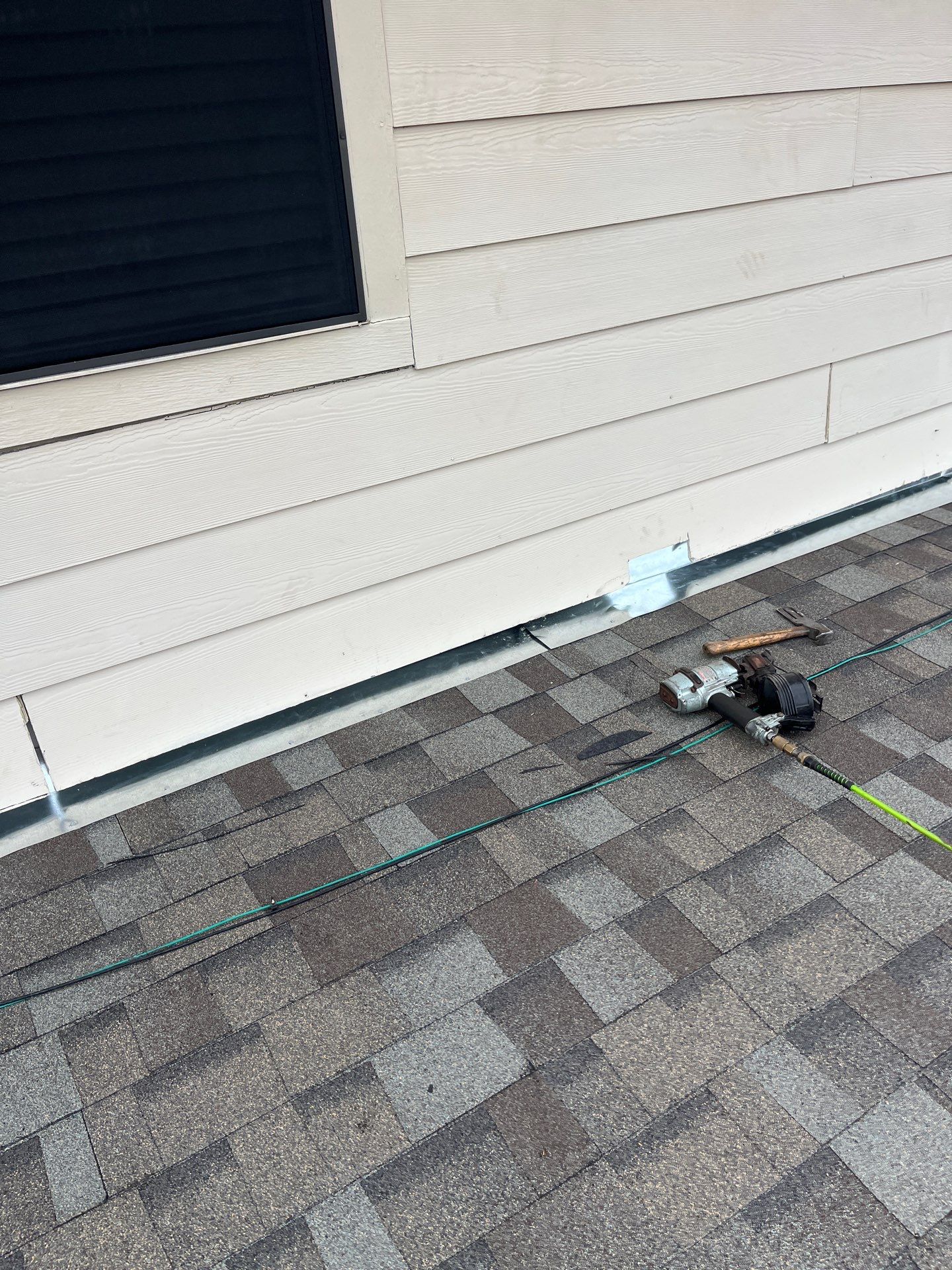 Residential Roofing Installation using Owen's Corning Duration (Lifetime) Shingles by Roof Repair Company