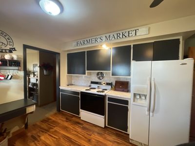 Painting Kitchen Cabinets and Walls using Sherwin Williams paint