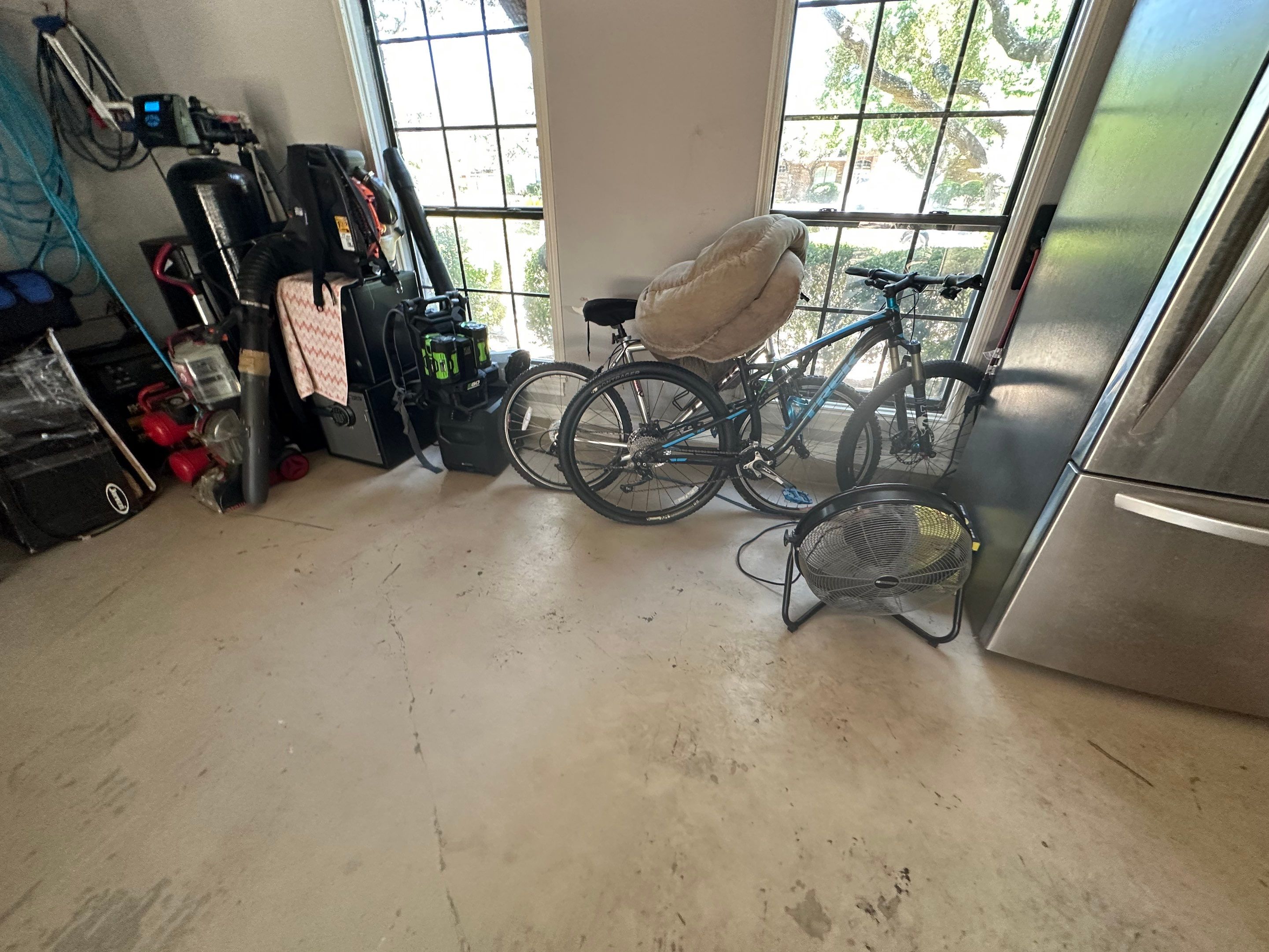 Sonterra, San Antonio by TORO Garage Co
