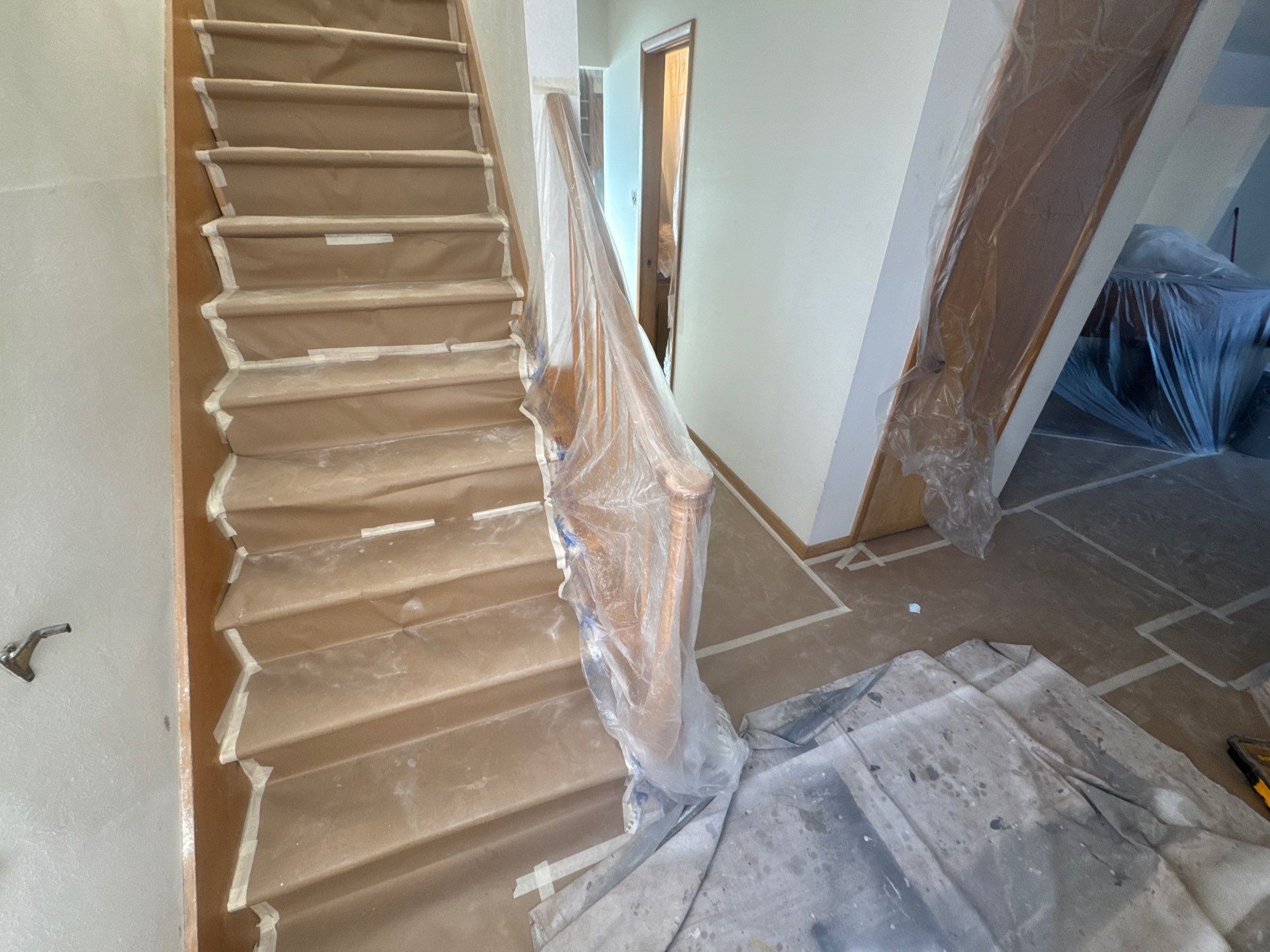 Full Interior Repaint to put the house up for sale by Midwest Paint LLC