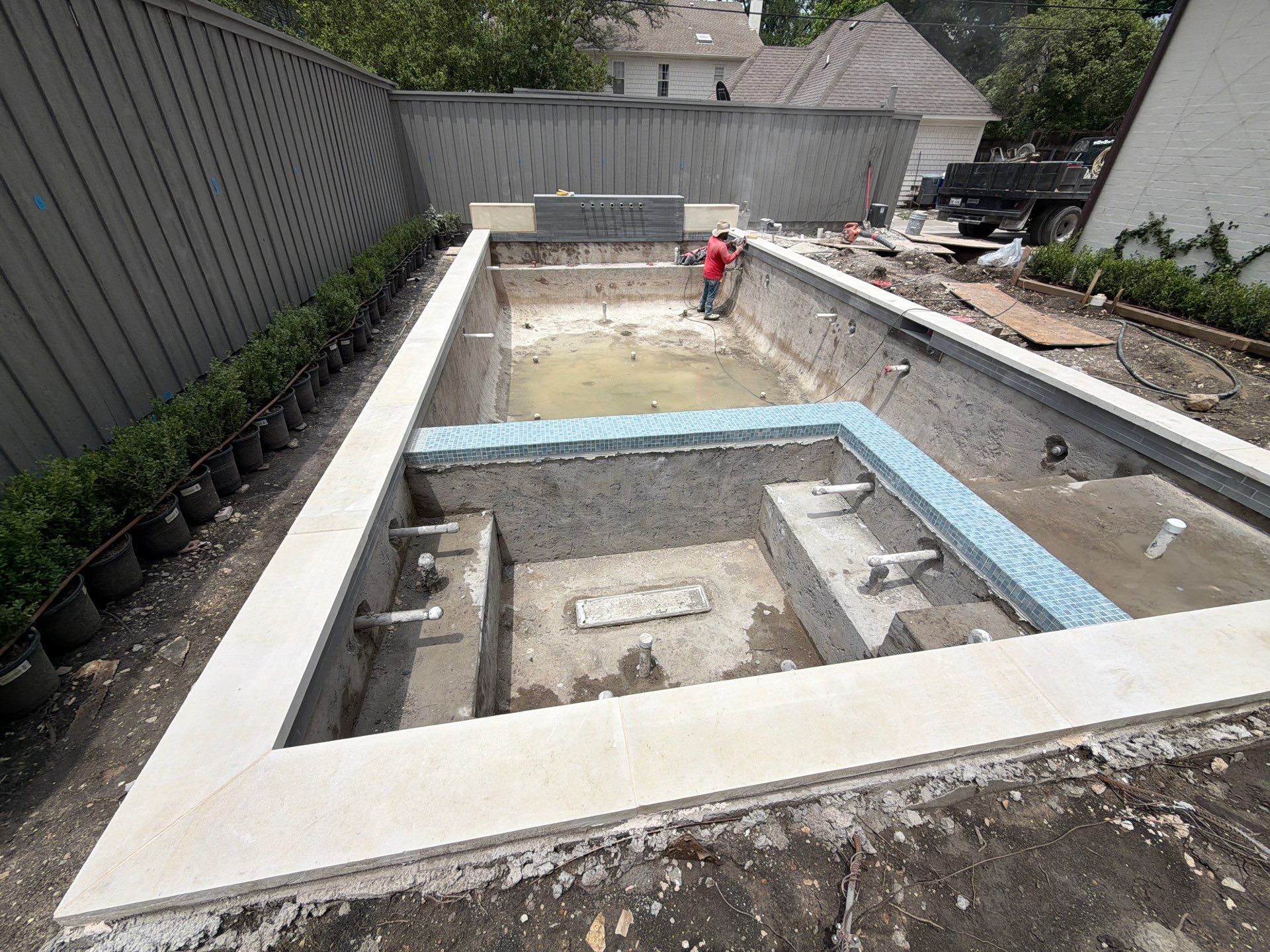 Custom Swimming Pool and Flagstone Patio Installation in Dallas by Hobert Pools