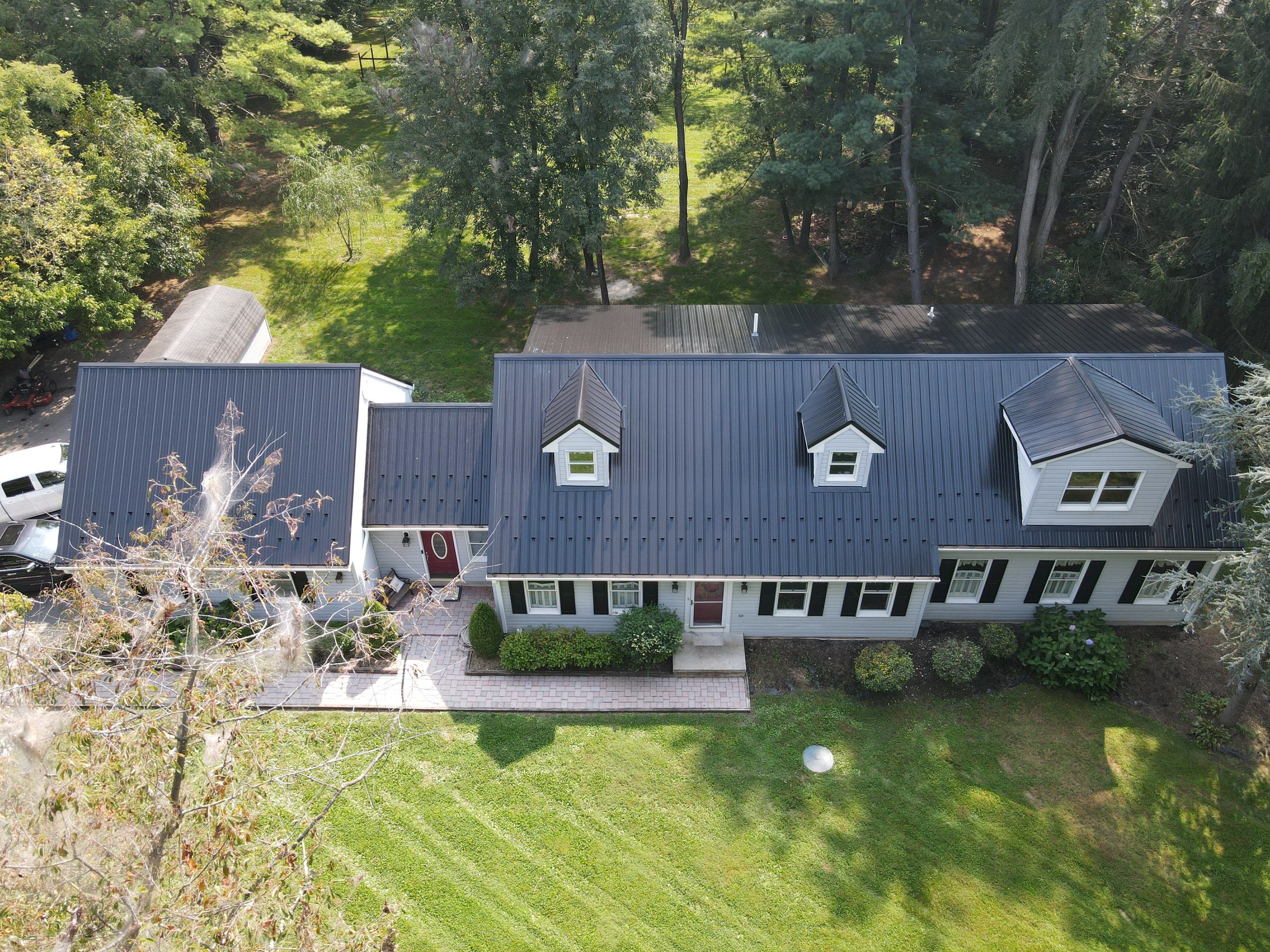 Everlast Azm Black  by Teflon Roofing