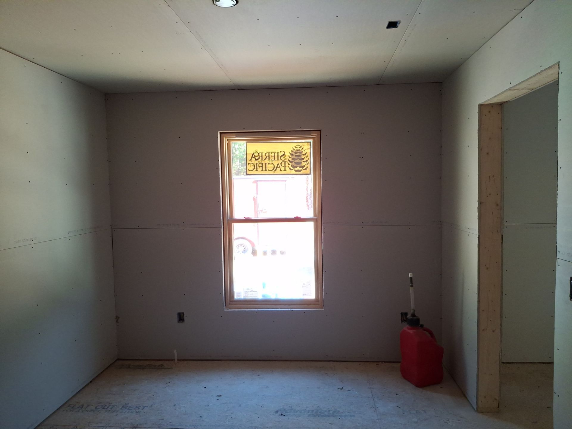 New construction Drywall  by Big Pine Panting Inc