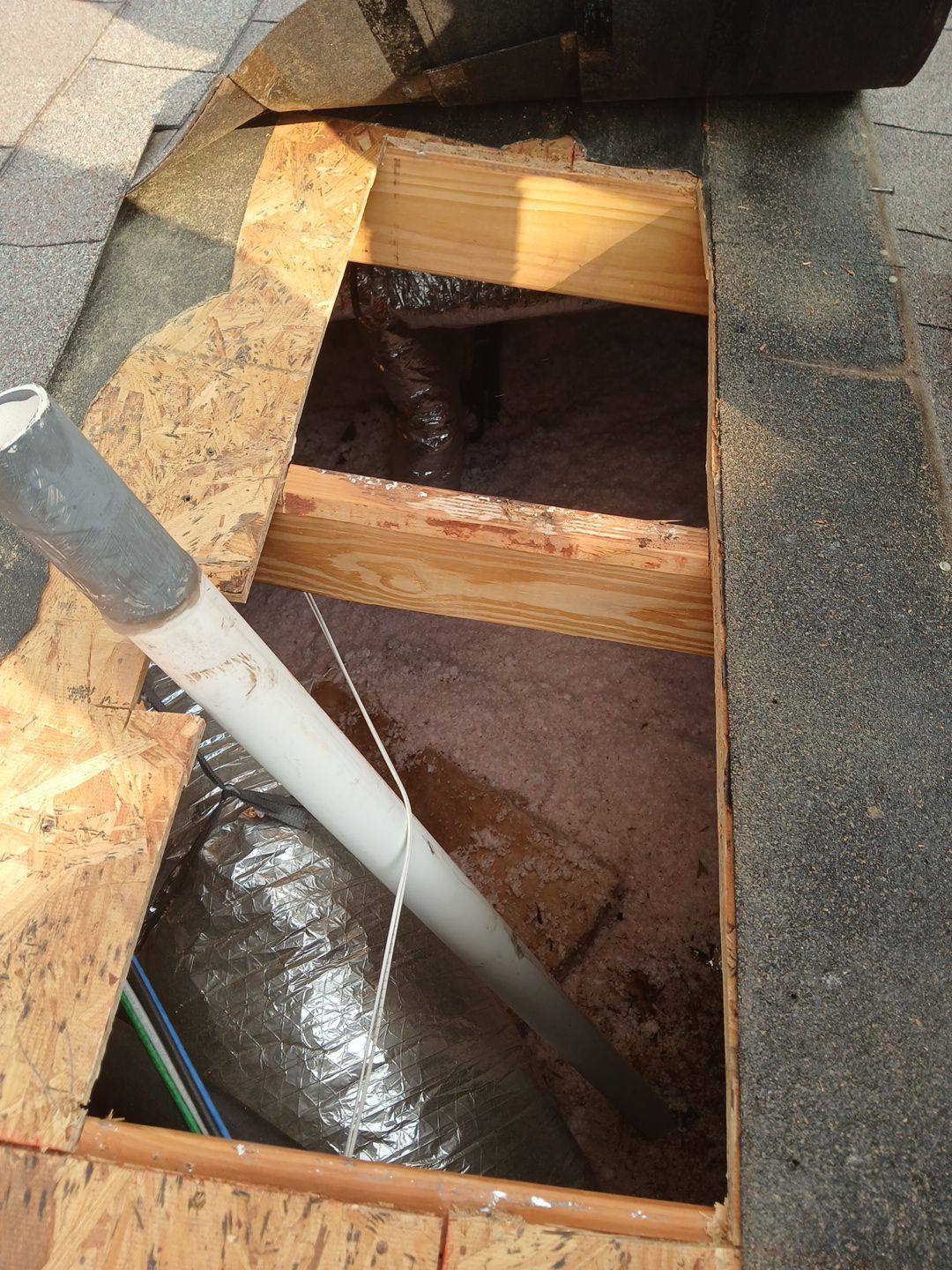 Hail Damage using Owen's Corning Duration (Lifetime) Shingles by Roof Repair Company