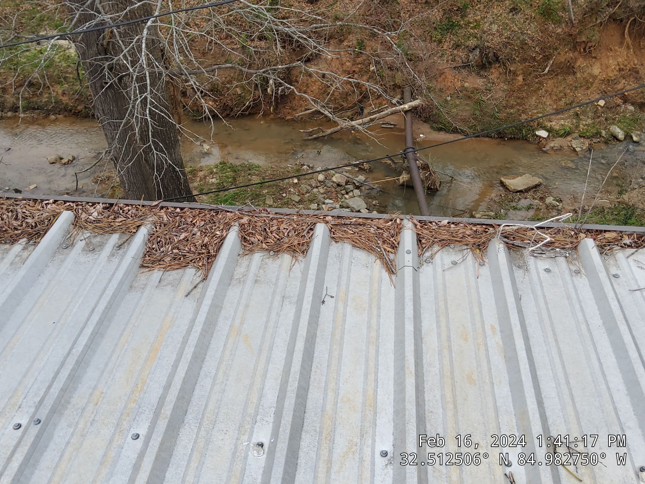 Master Clean Roof and Gutter Cleaning by iGreen Solutions