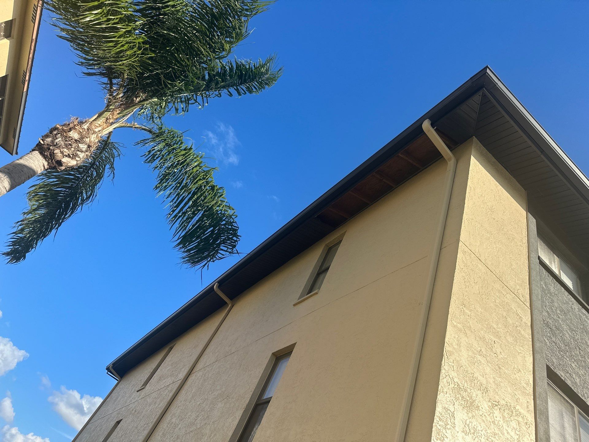 6-Inch Seamless Gutters in Cape Coral FL by Gutter Professors
