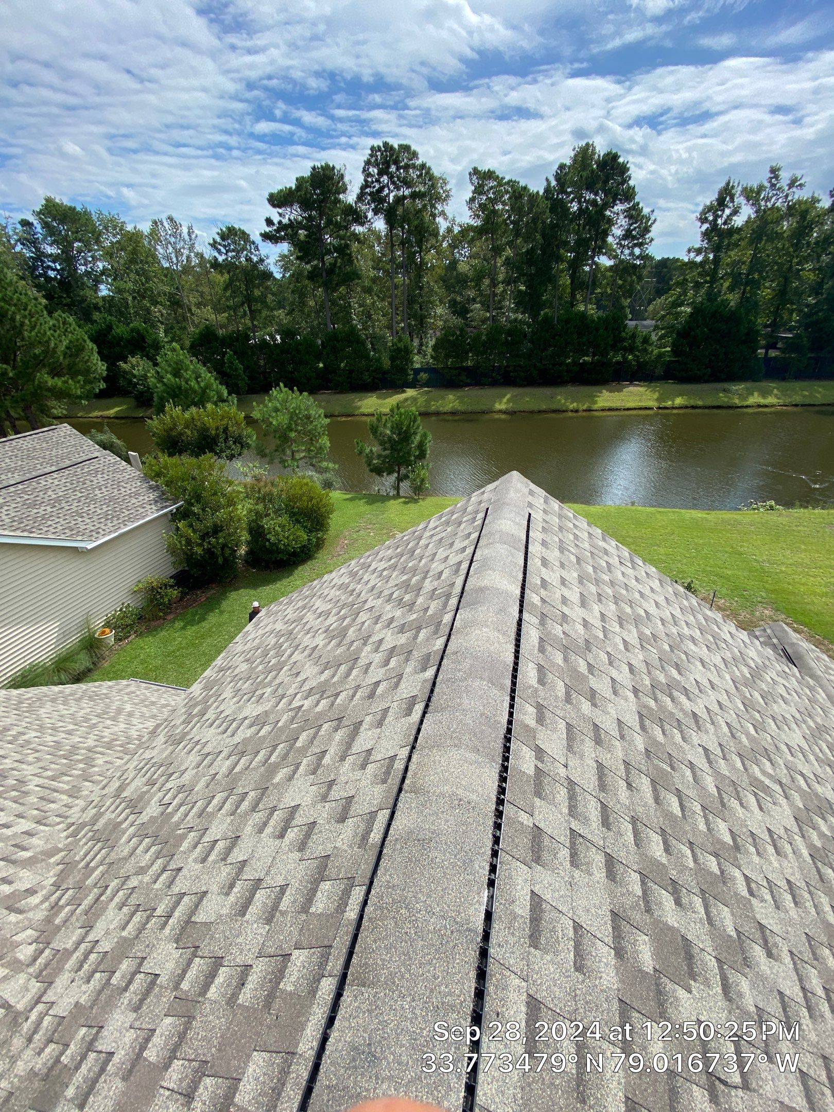 GAF HDZ - Weathered Wood by Linta Roofing Inc