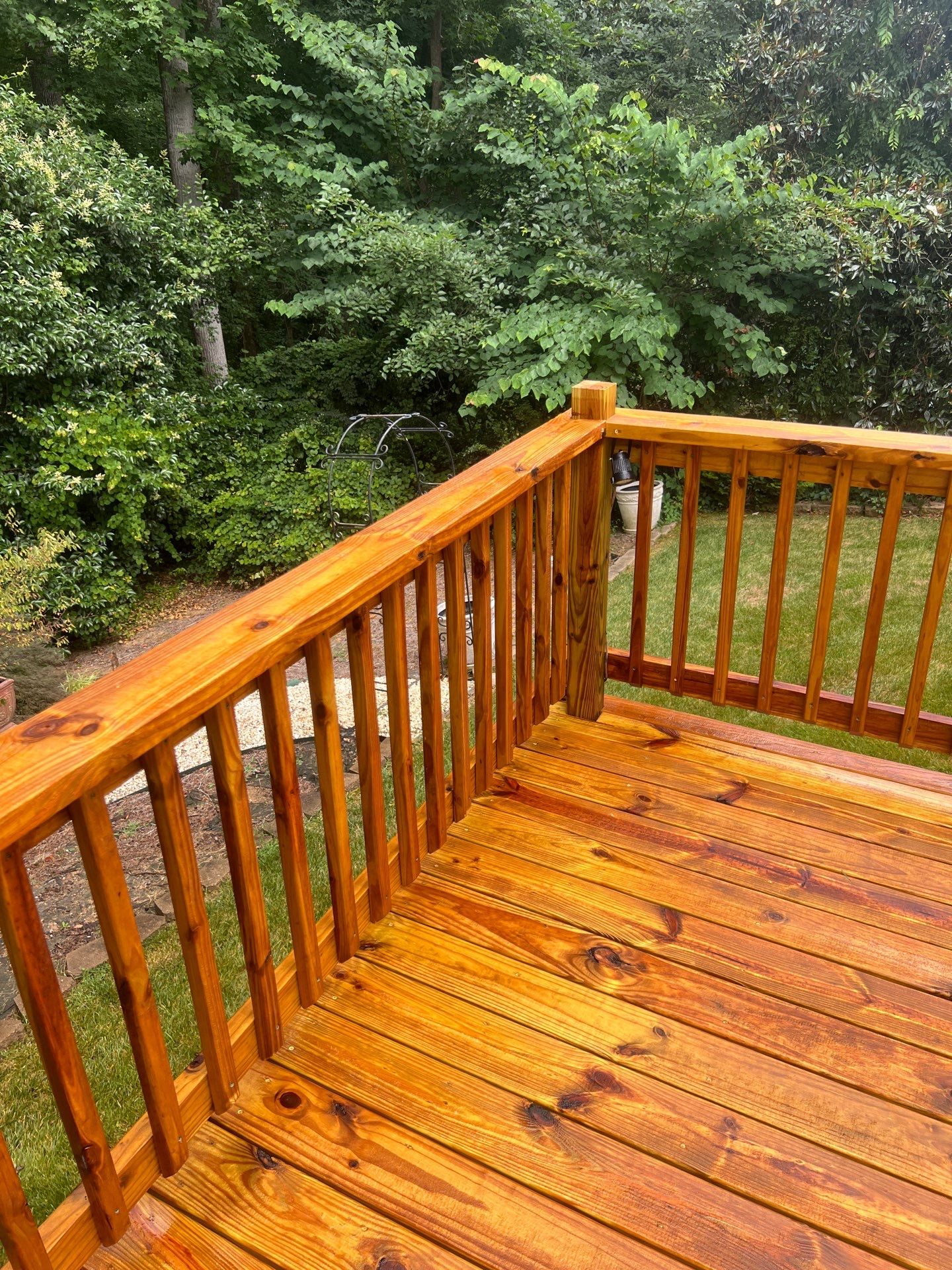 Wood Deck using Wood Sealant by DuraSeal