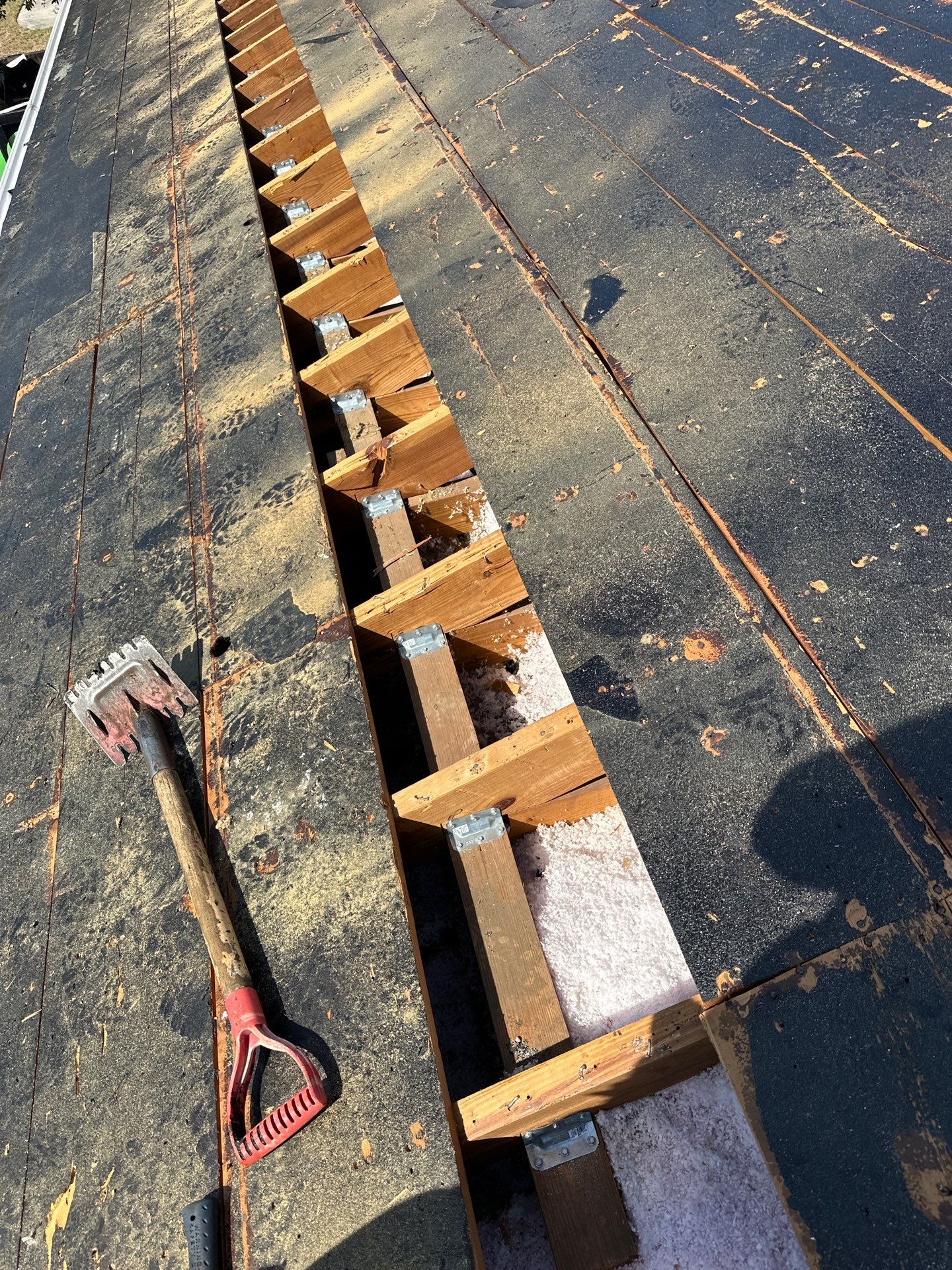 Project in St. Petersburg 33710 by Mitchell Roofing Company LLC 