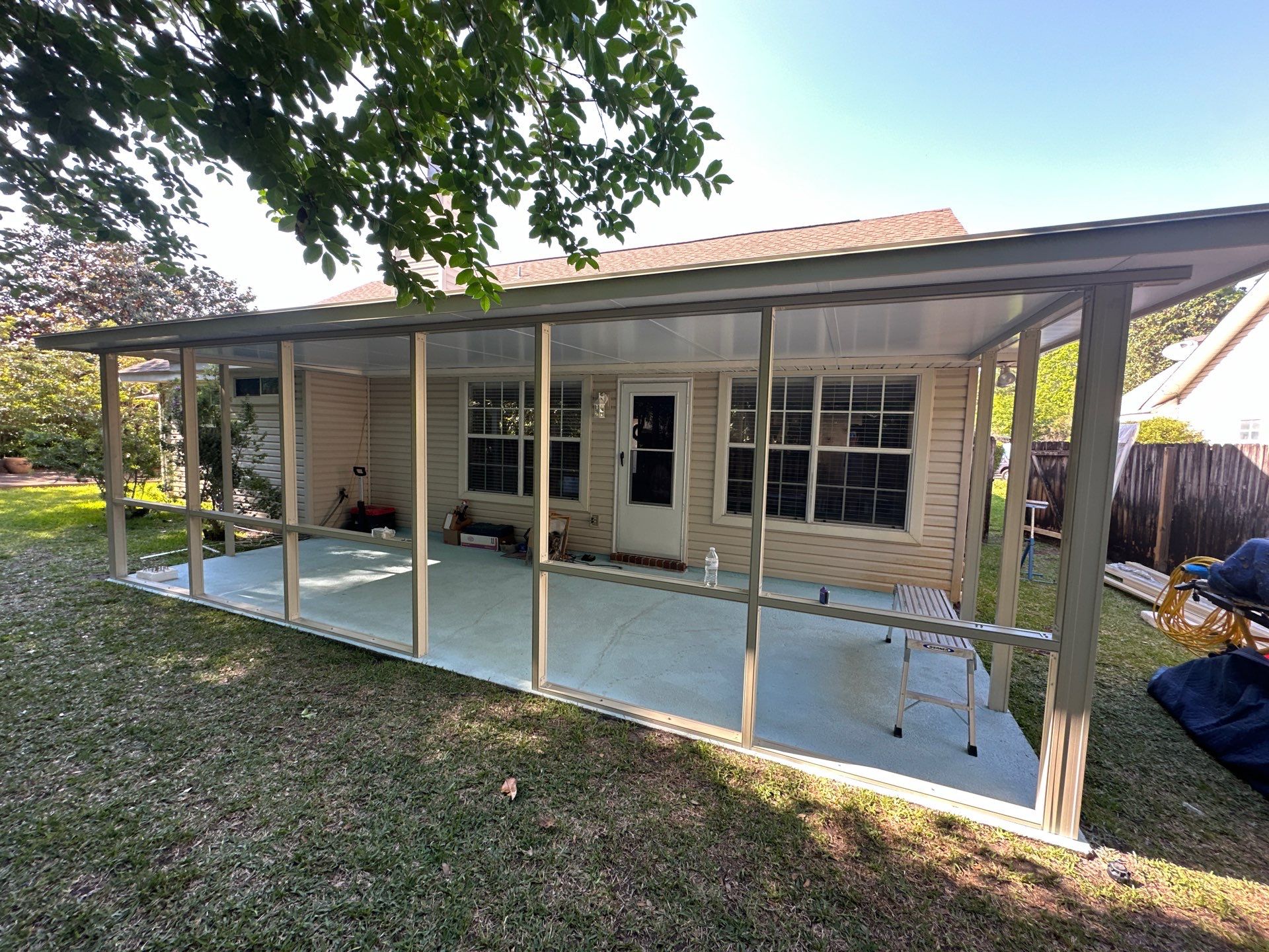 Screen Room Haven in Gulf Breeze by Titan Sunrooms