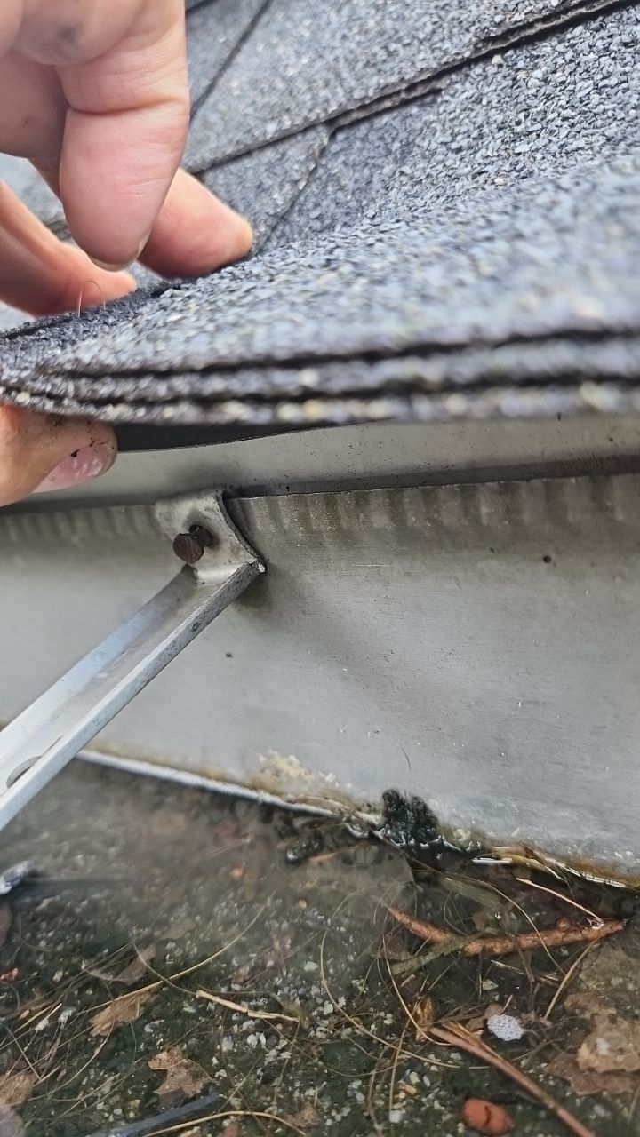 House Wash using cleaner by G&H Home Tech Pros LLC