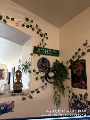 Residential Interior Wall Decor and Multi-Piece Art Installation