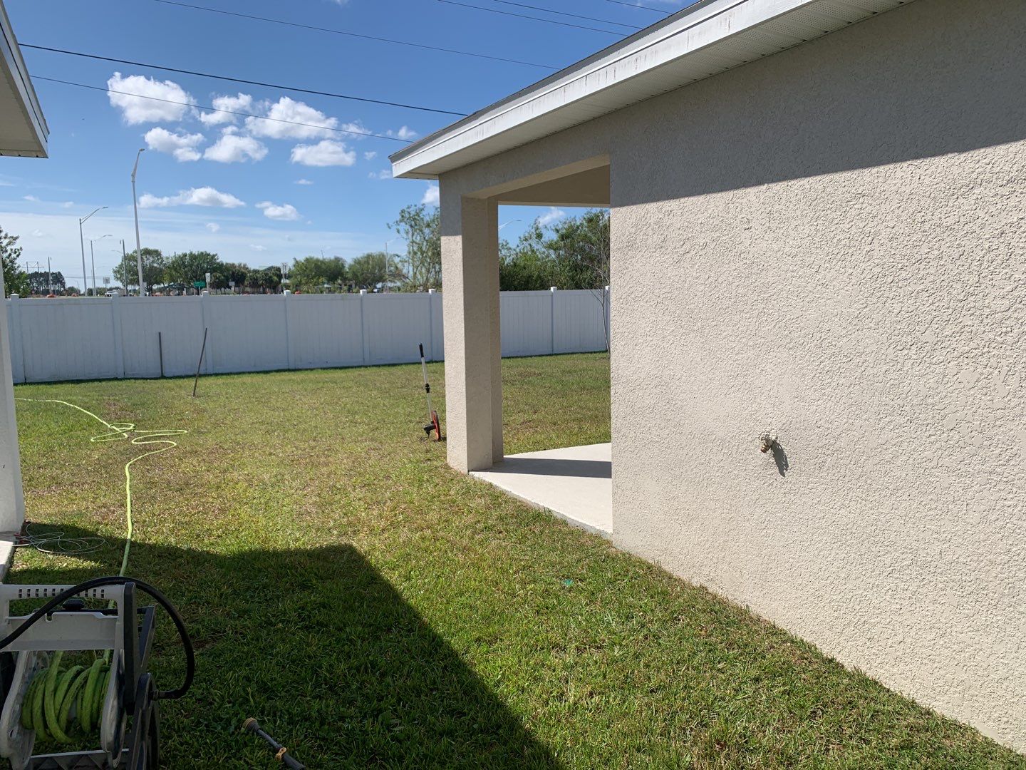 Ruskin, FL 6ft. White Vinyl Privacy Fence by Asap fence and gates, LLC