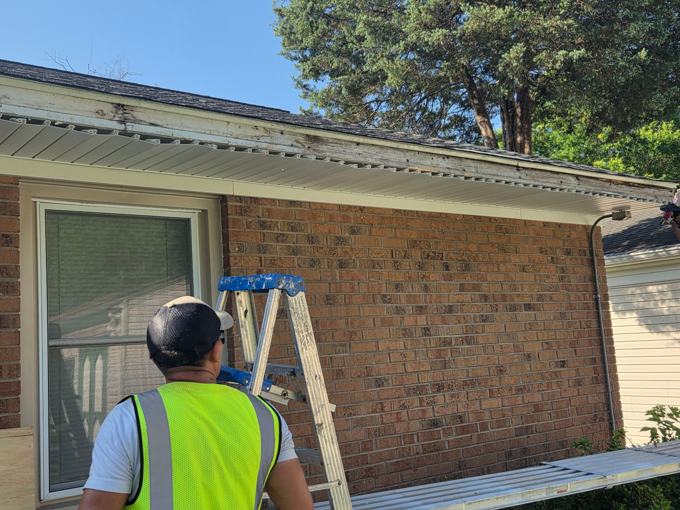 Falls Church: with CertainTeed Landmark Pro in Max Def Colonial Slate  by RM Banning, Inc.